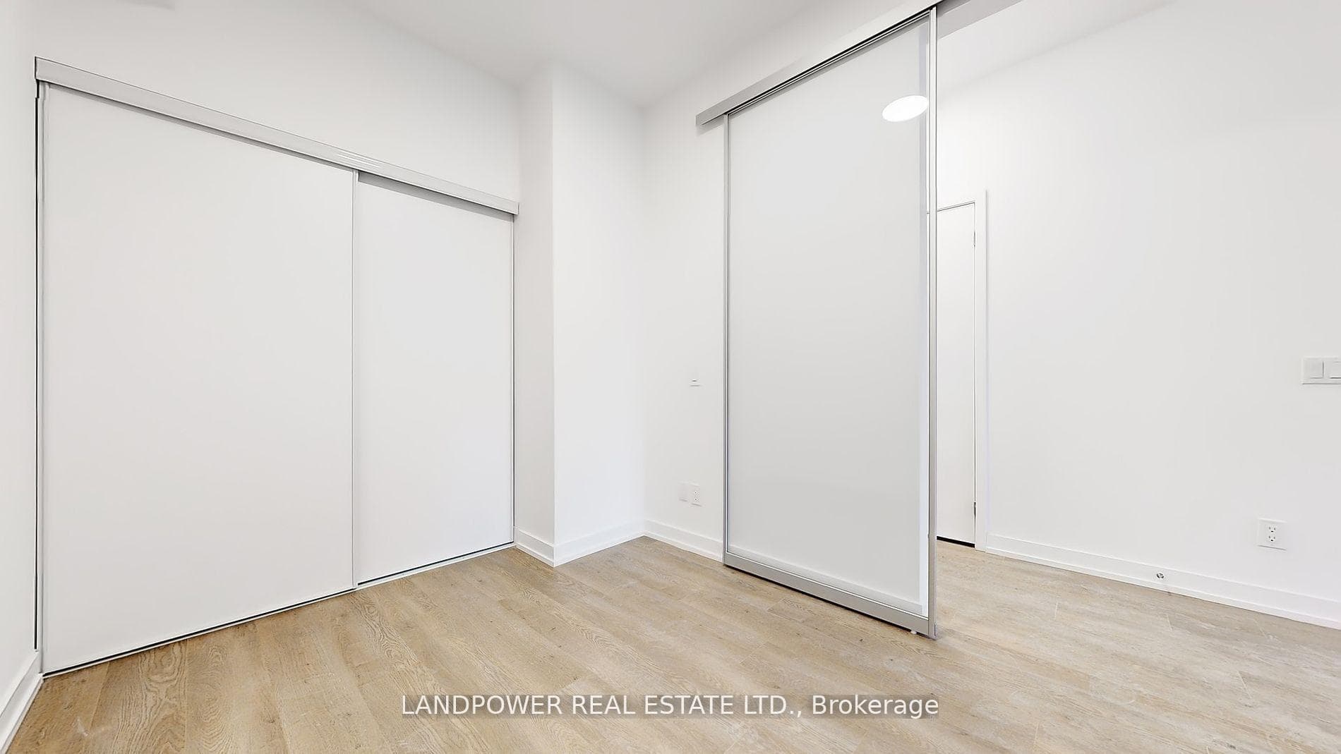 181 Sheppard Avenue Unit 502 photo 26