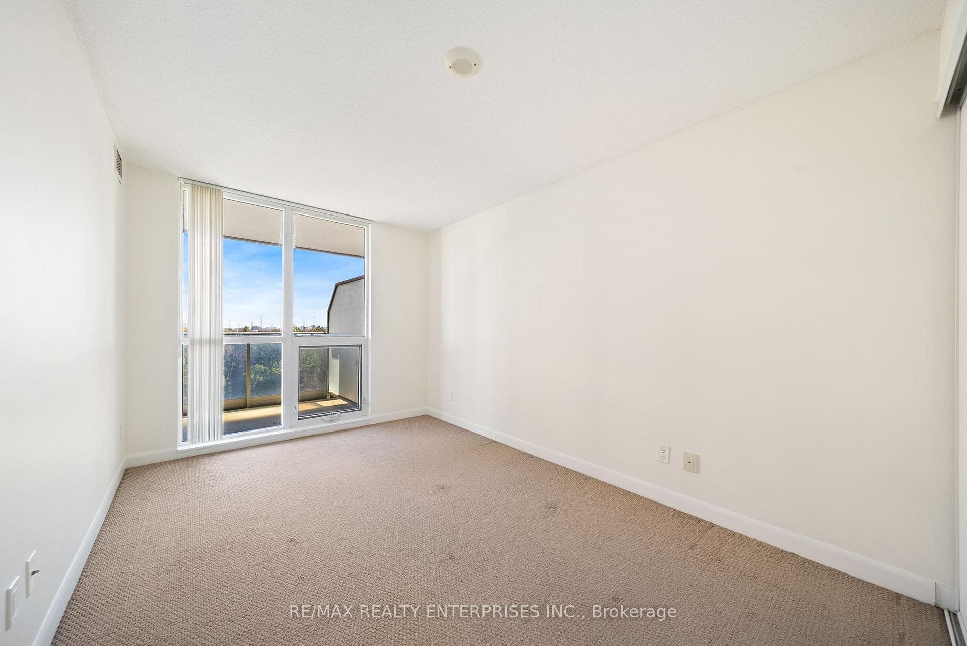 5791 Yonge Street Unit 808 photo 10