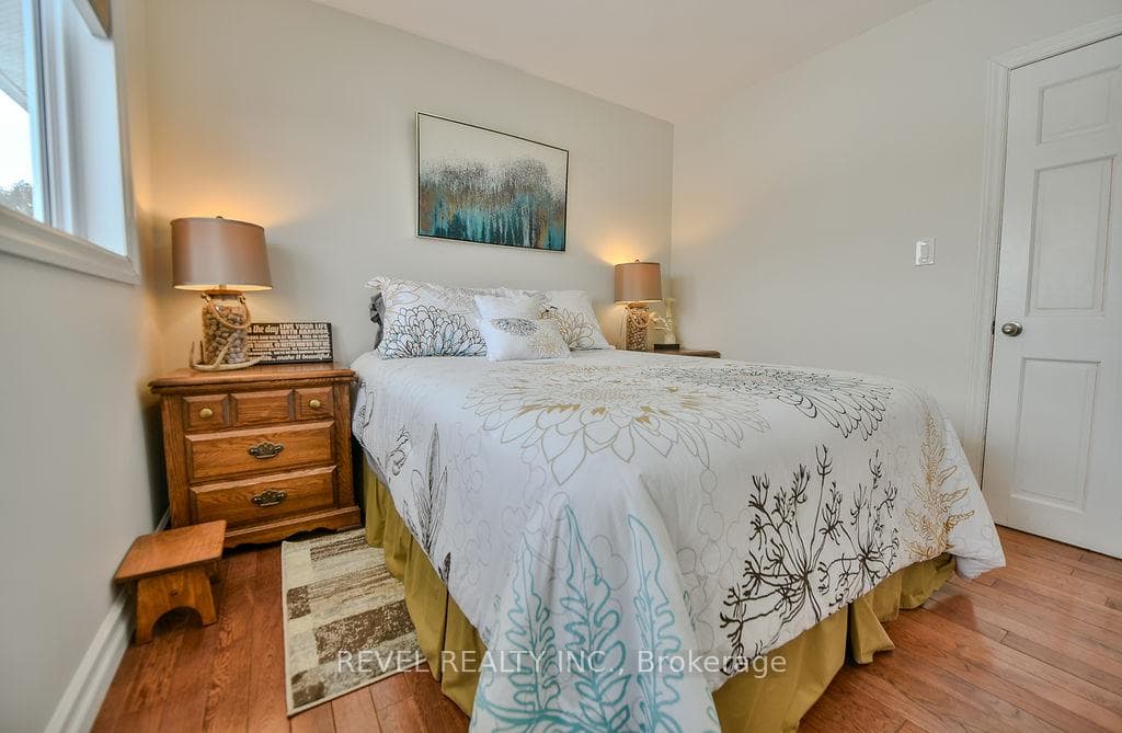 94 Legion Drive photo 19