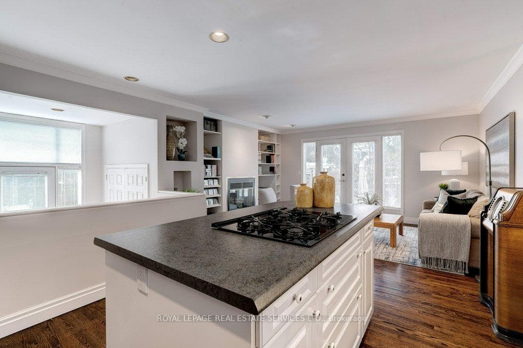 224 Watson Avenue photo 19