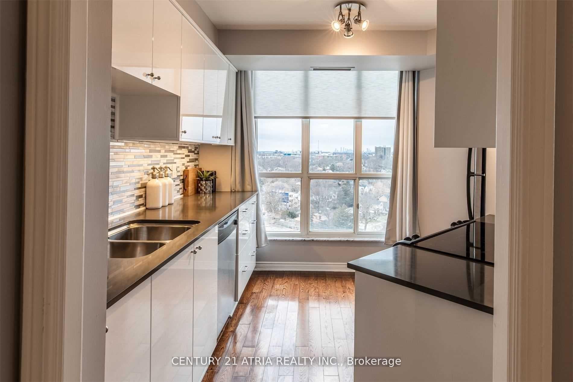 2285 Lake Shore Boulevard Unit 1205 photo 10