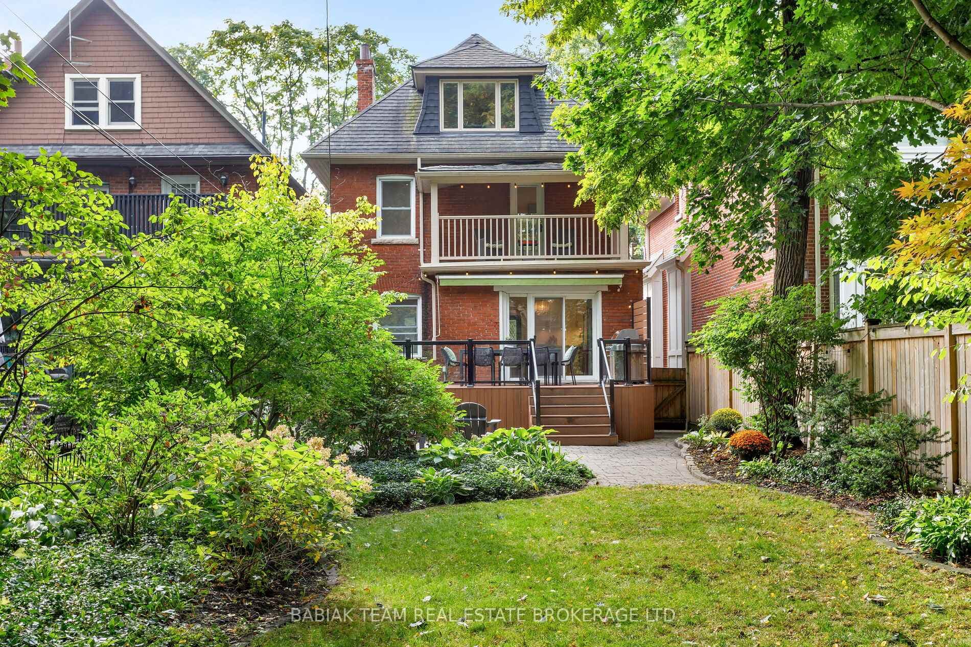 60 Hewitt Avenue photo 49