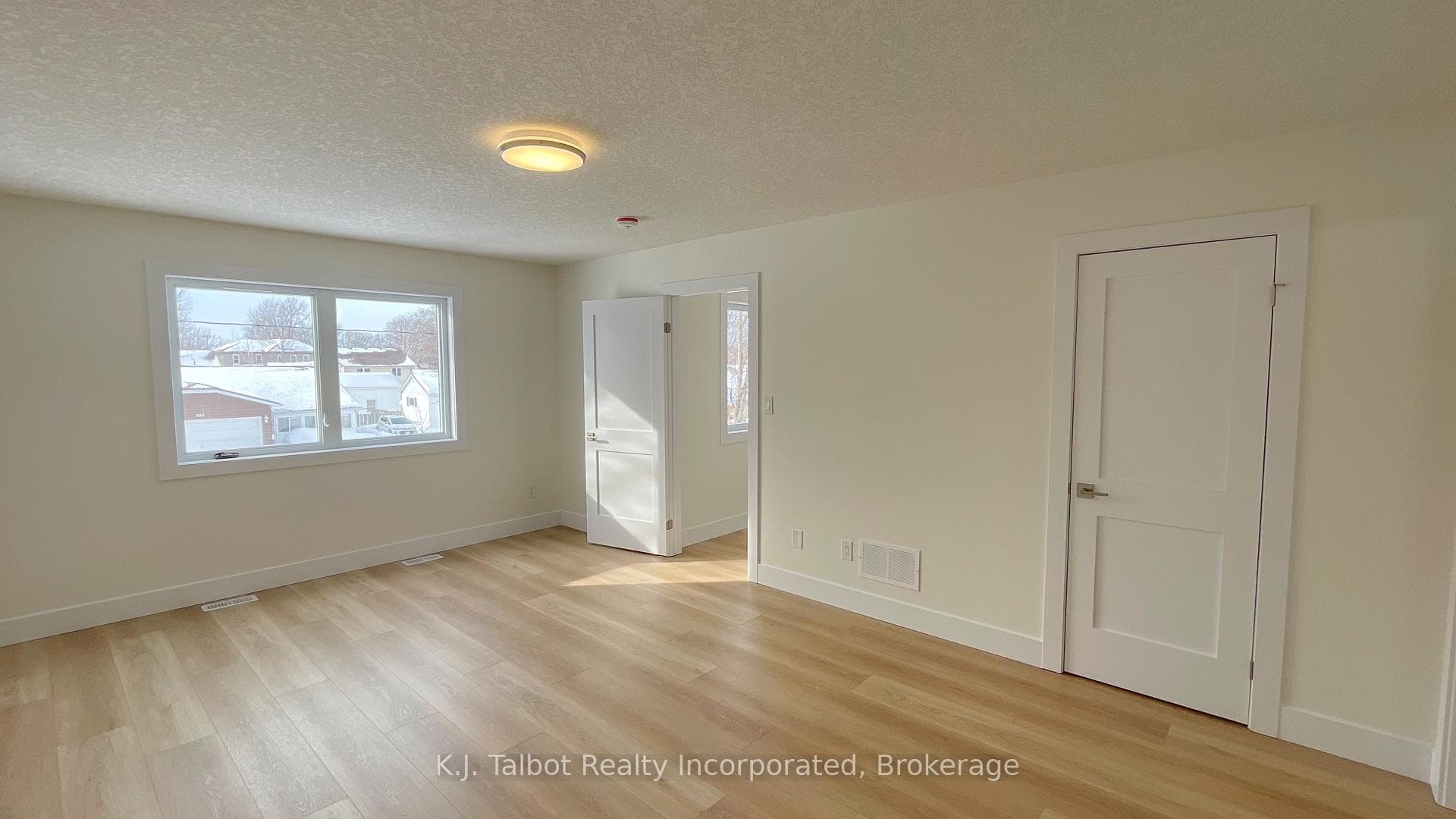 205 South Street photo 21
