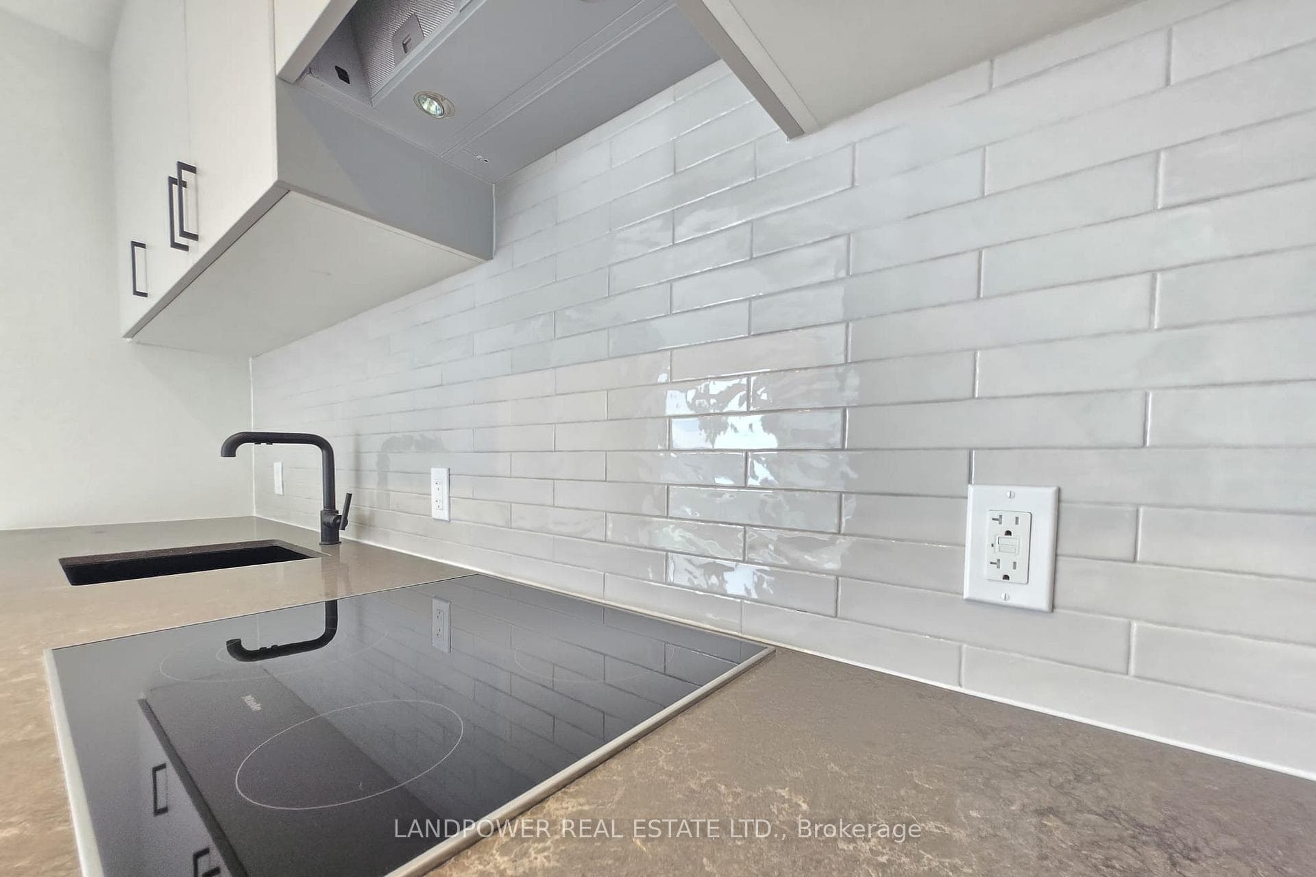 1 Quarrington Lane Unit 3307 photo 7