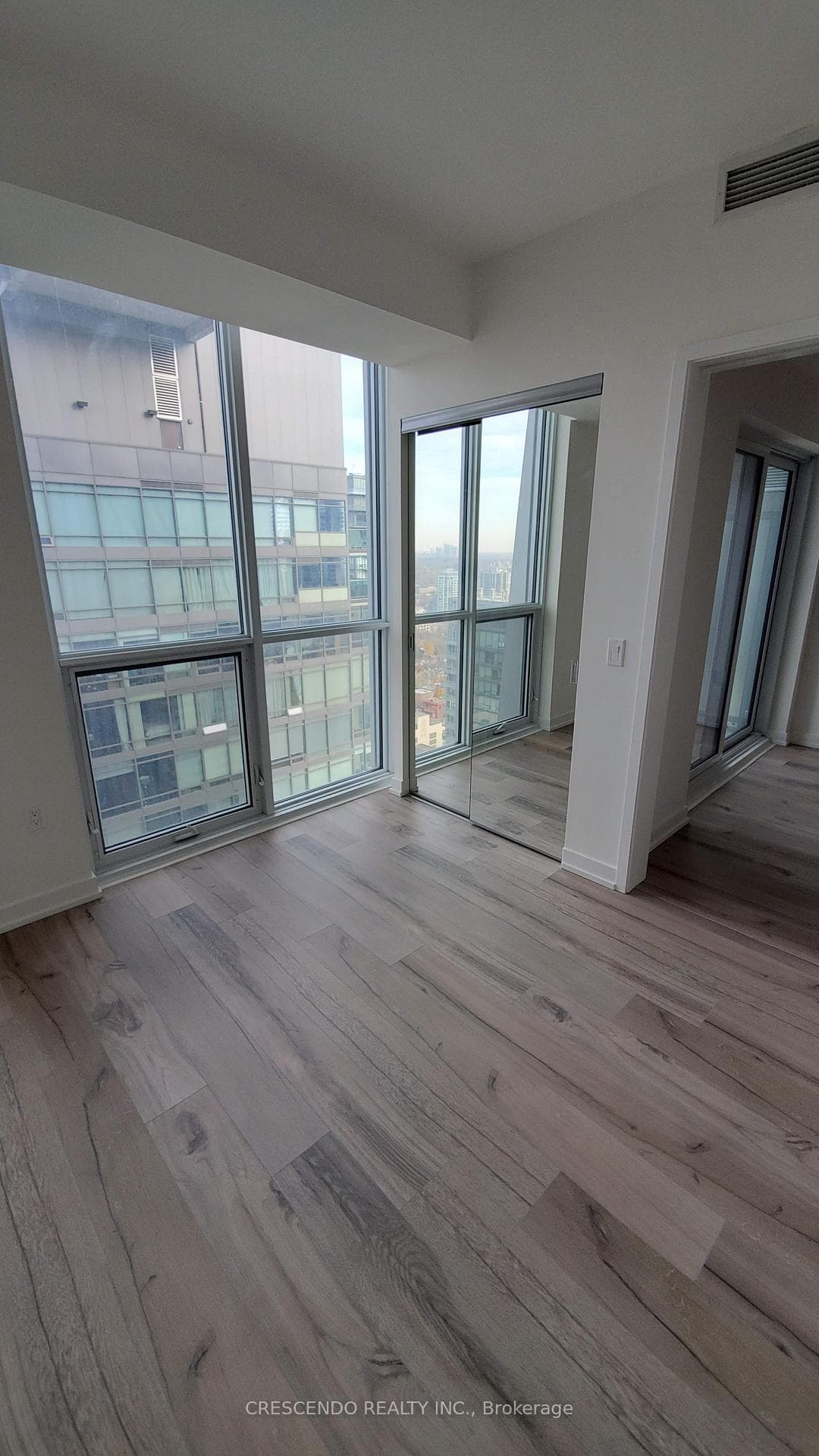 1 Yorkville Avenue Unit 3306 photo 15