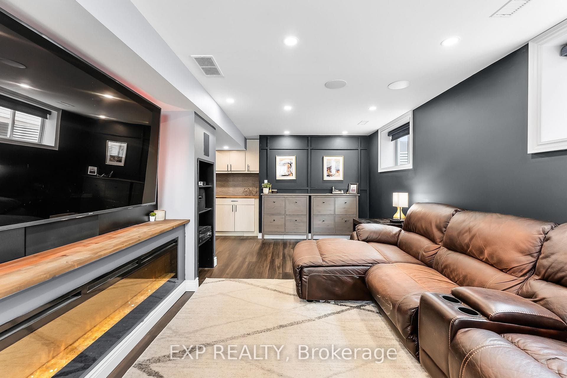 4026 Village Creek Drive photo 34