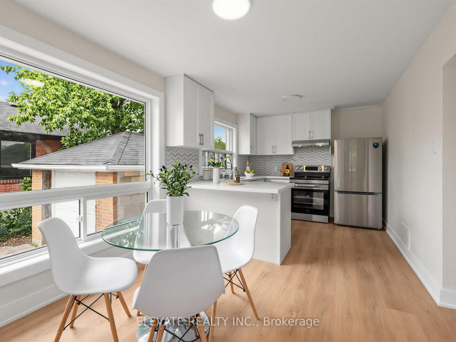 730 Danforth Road photo 9