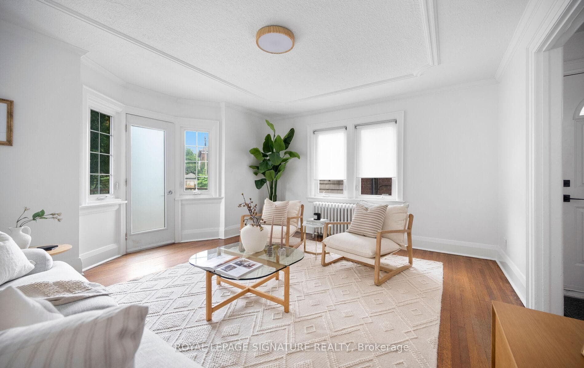 81 Cleveland Street photo 10