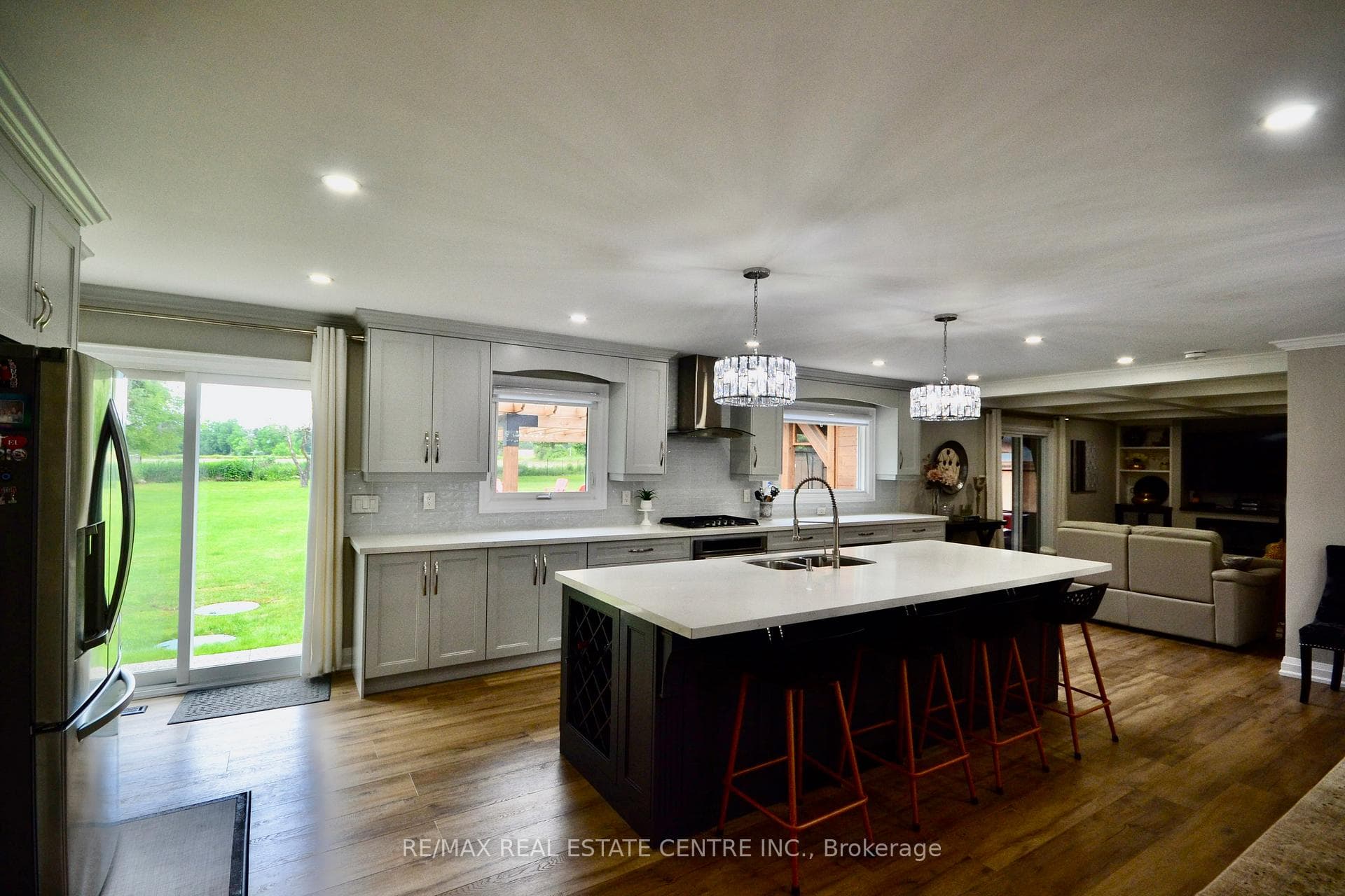 8 Kevinwood Drive photo 5