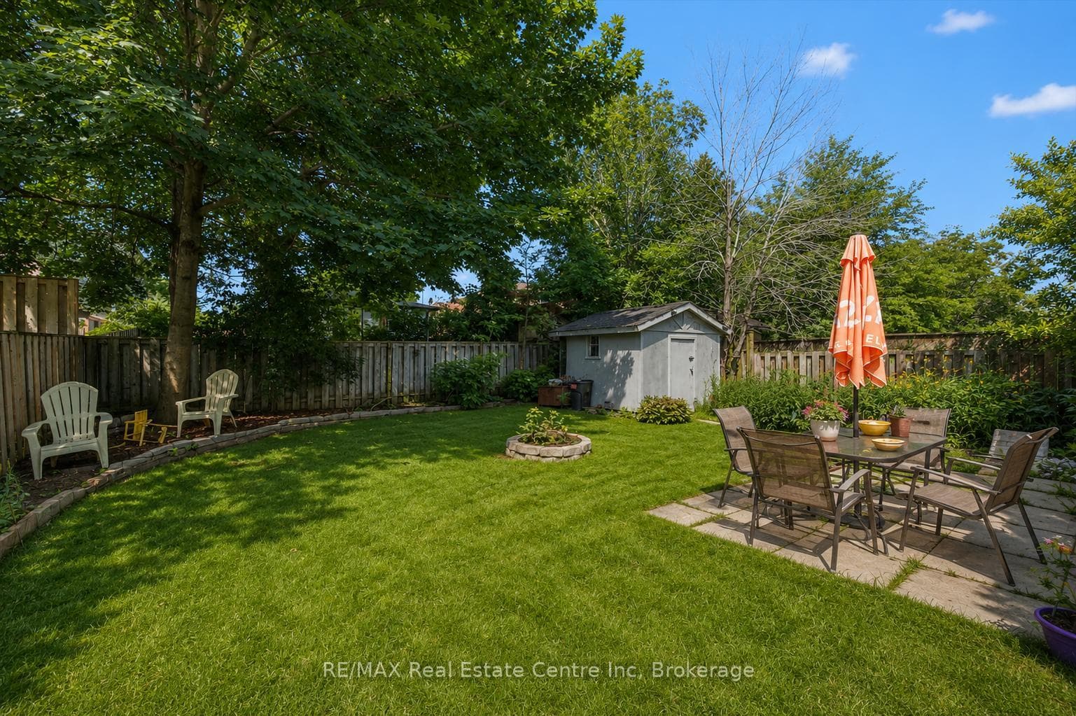 369 WEST ACRES Drive photo 14