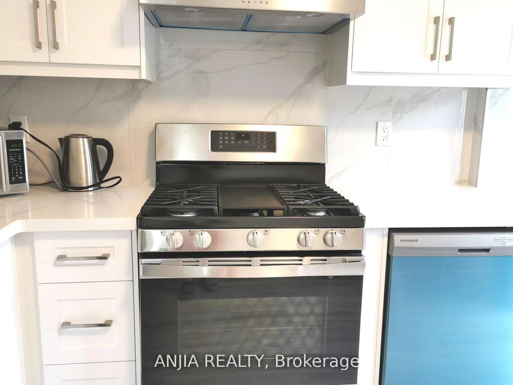 256 Homewood Avenue Unit unit 1 photo 4