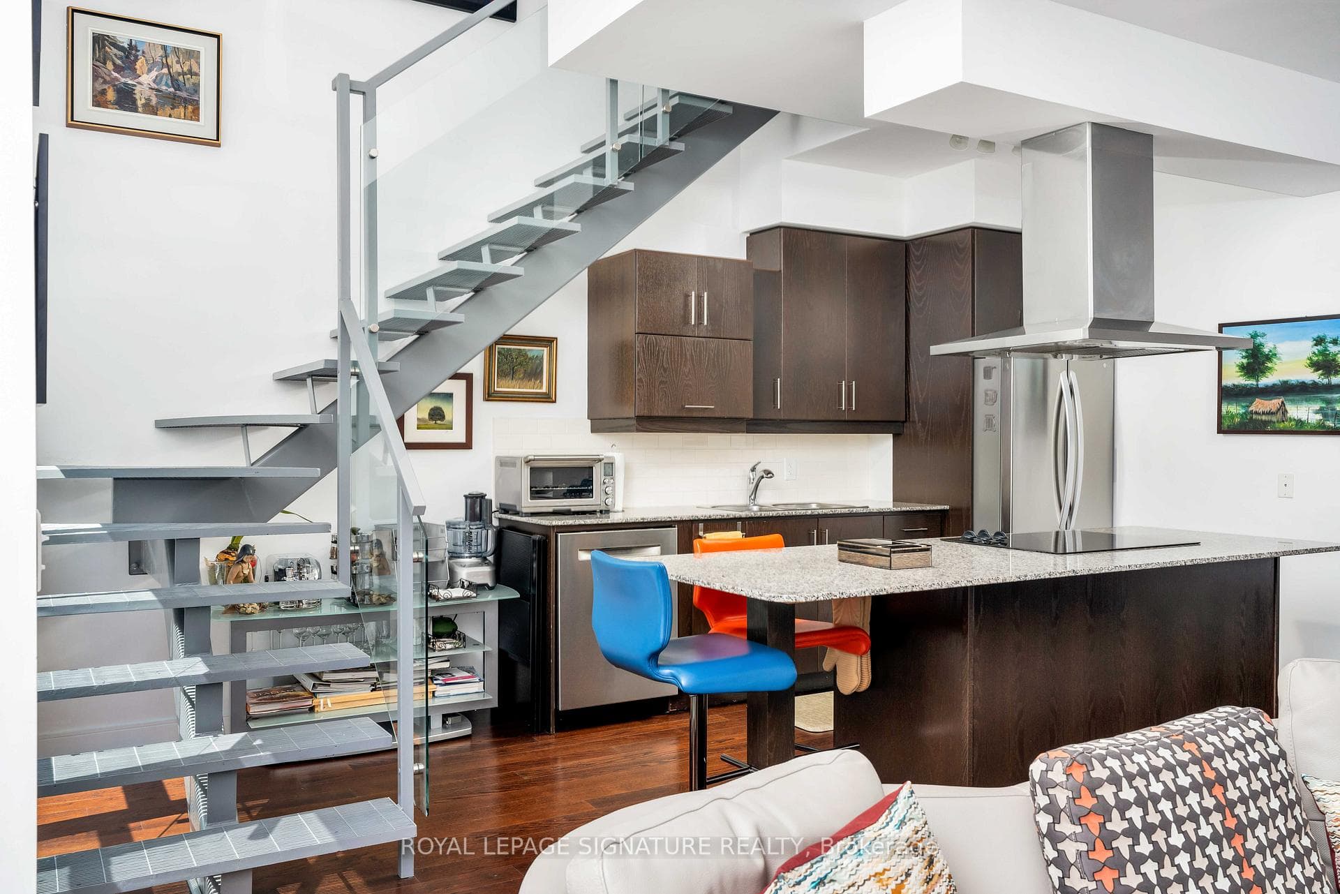 38 The Esplanade Avenue Unit 214 photo 16