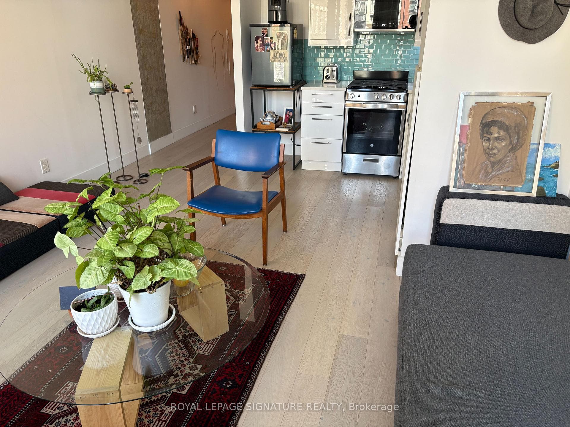 169 John Street Unit 403 photo 7