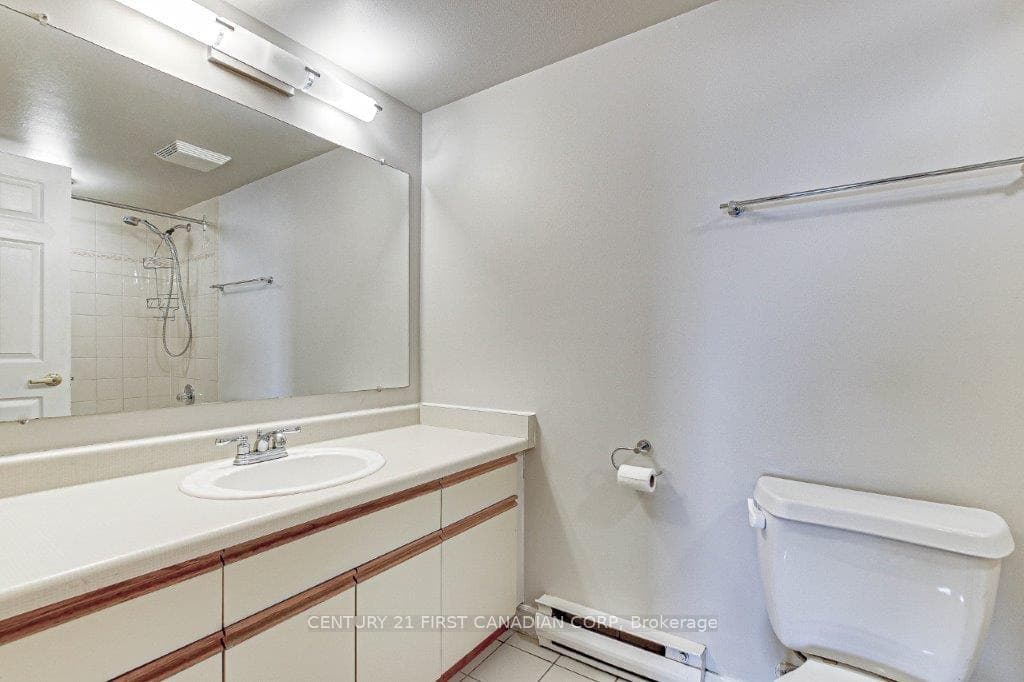 1510 Richmond Street Unit 607 photo 14