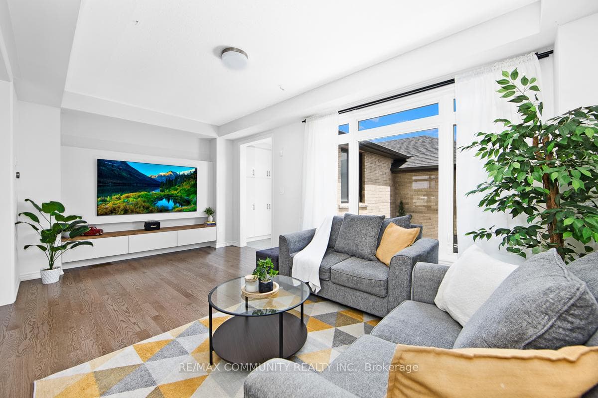10243 Huntington Road photo 12