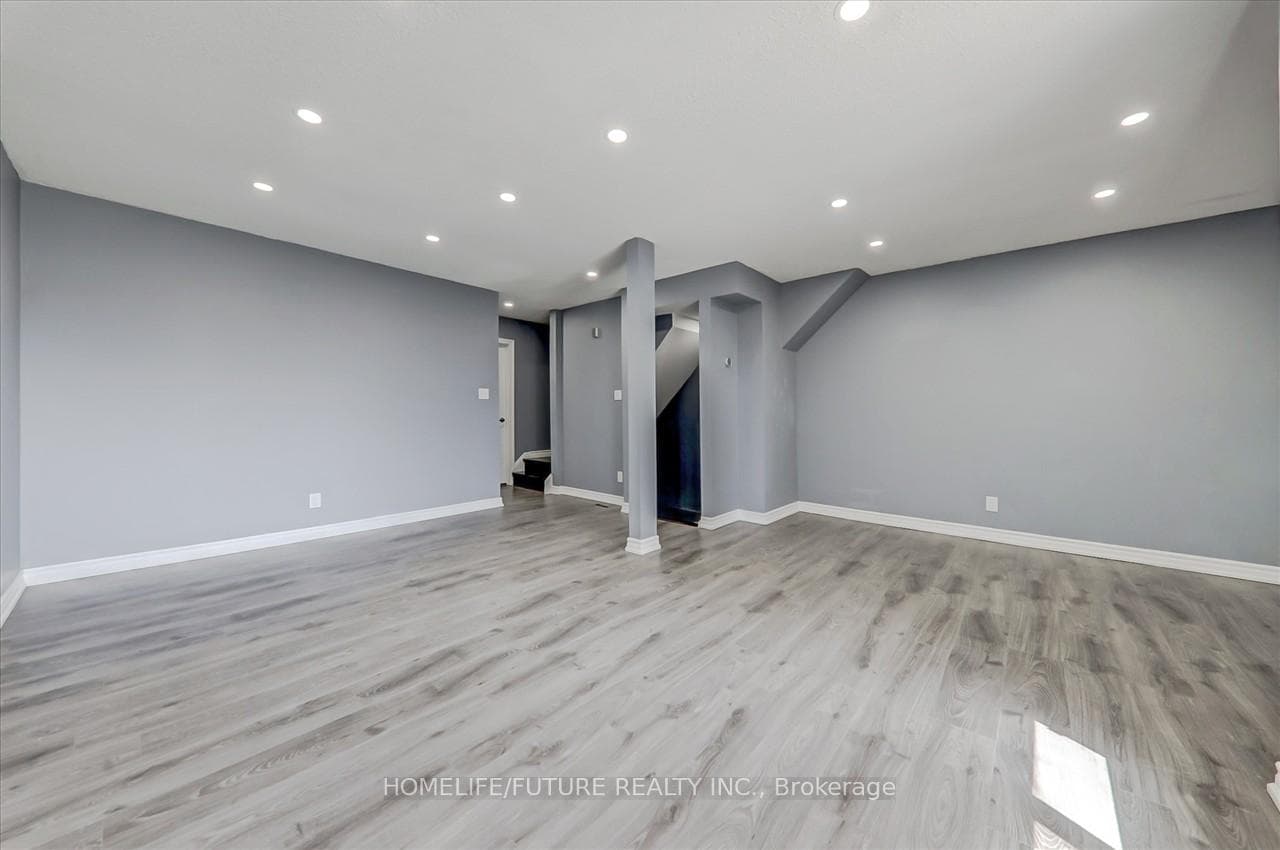 170 Wickson Trail Unit 25 photo 11