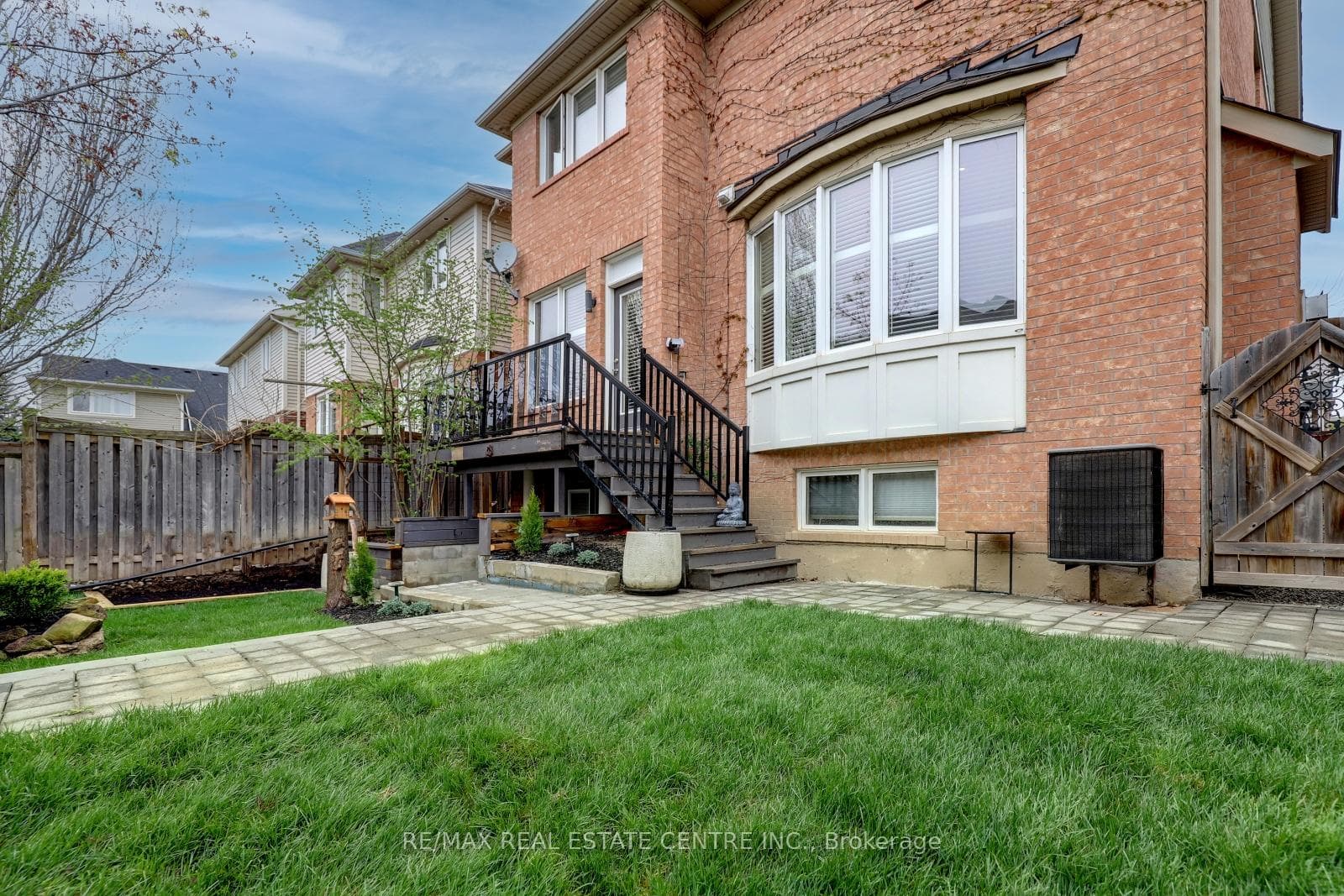360 Tonelli Lane photo 39