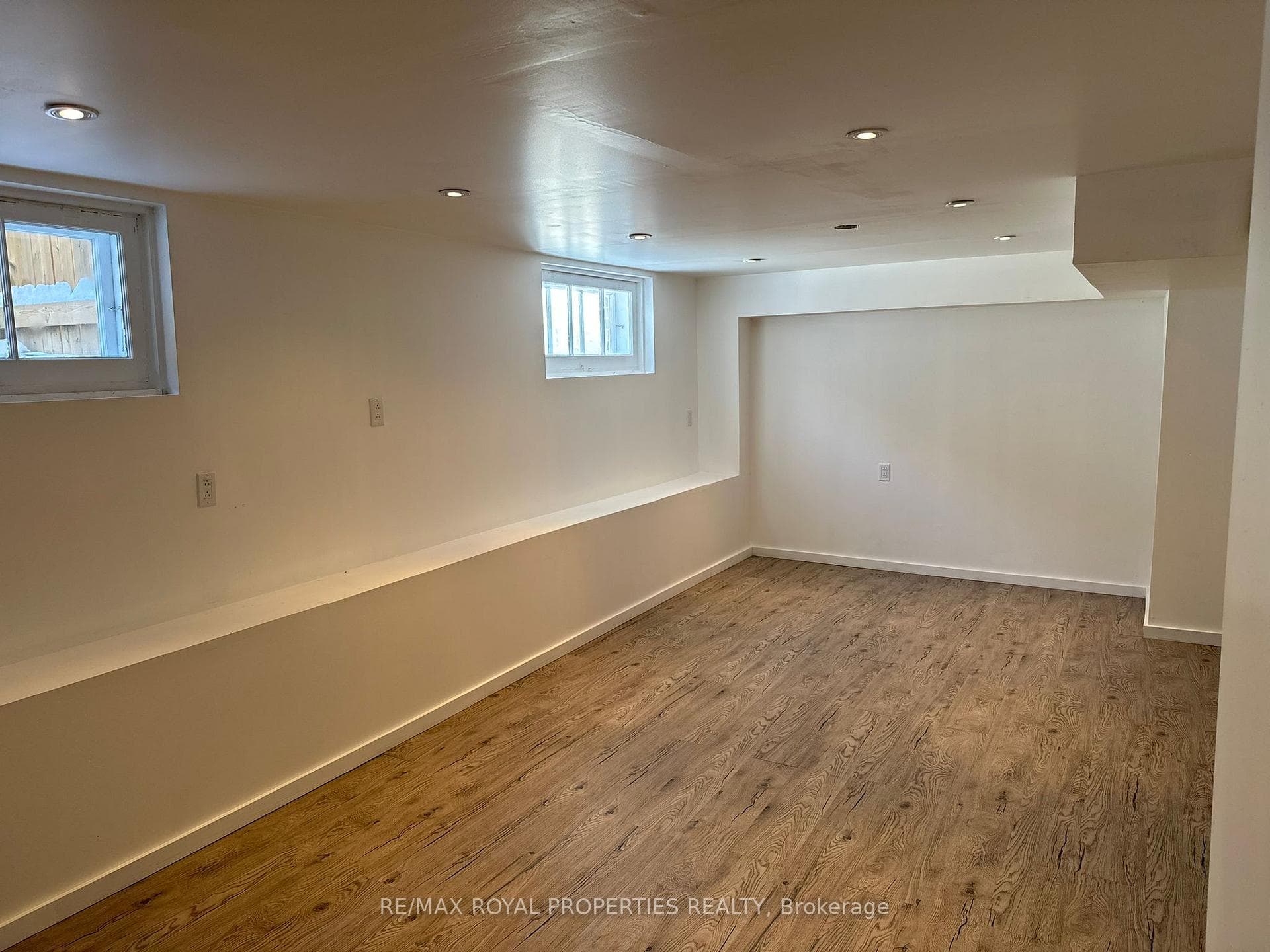 149 Hastings Drive photo 19