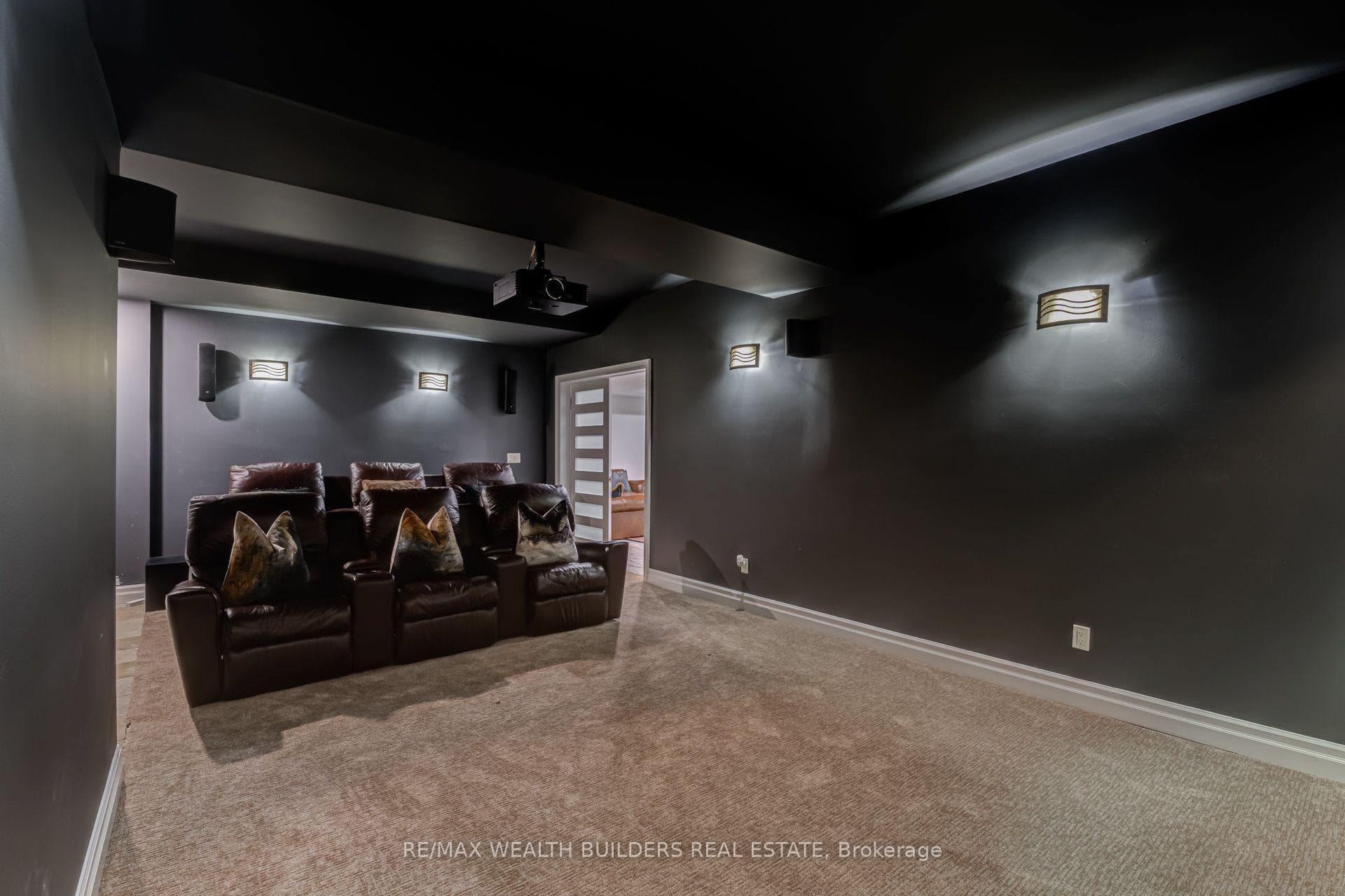 45 Shorewood Place photo 38