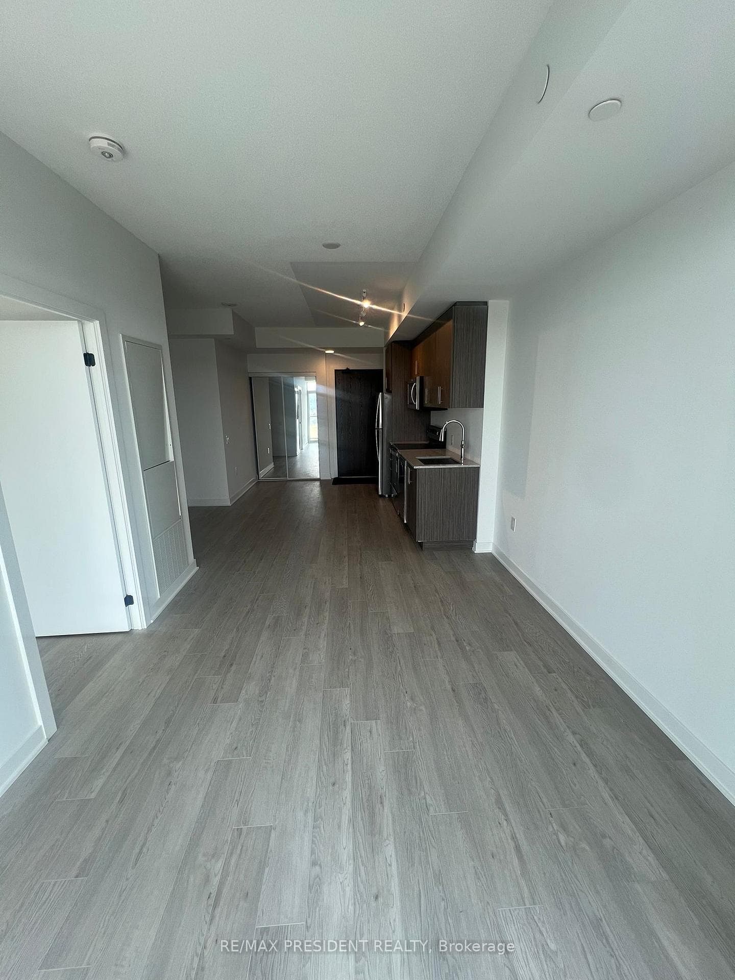 2782 Barton Street Unit 1018 photo 1