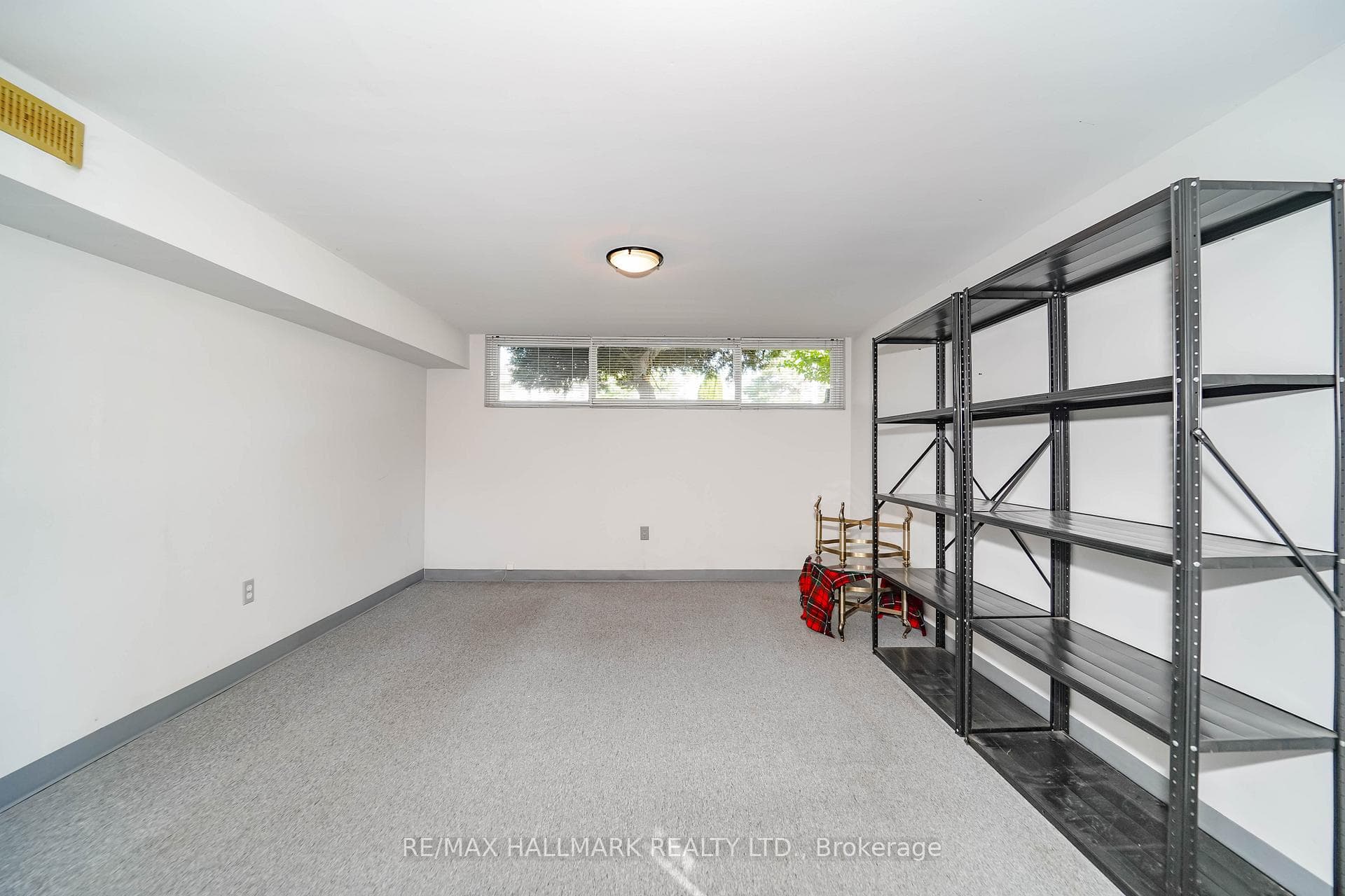 44 Budea Crescent photo 30