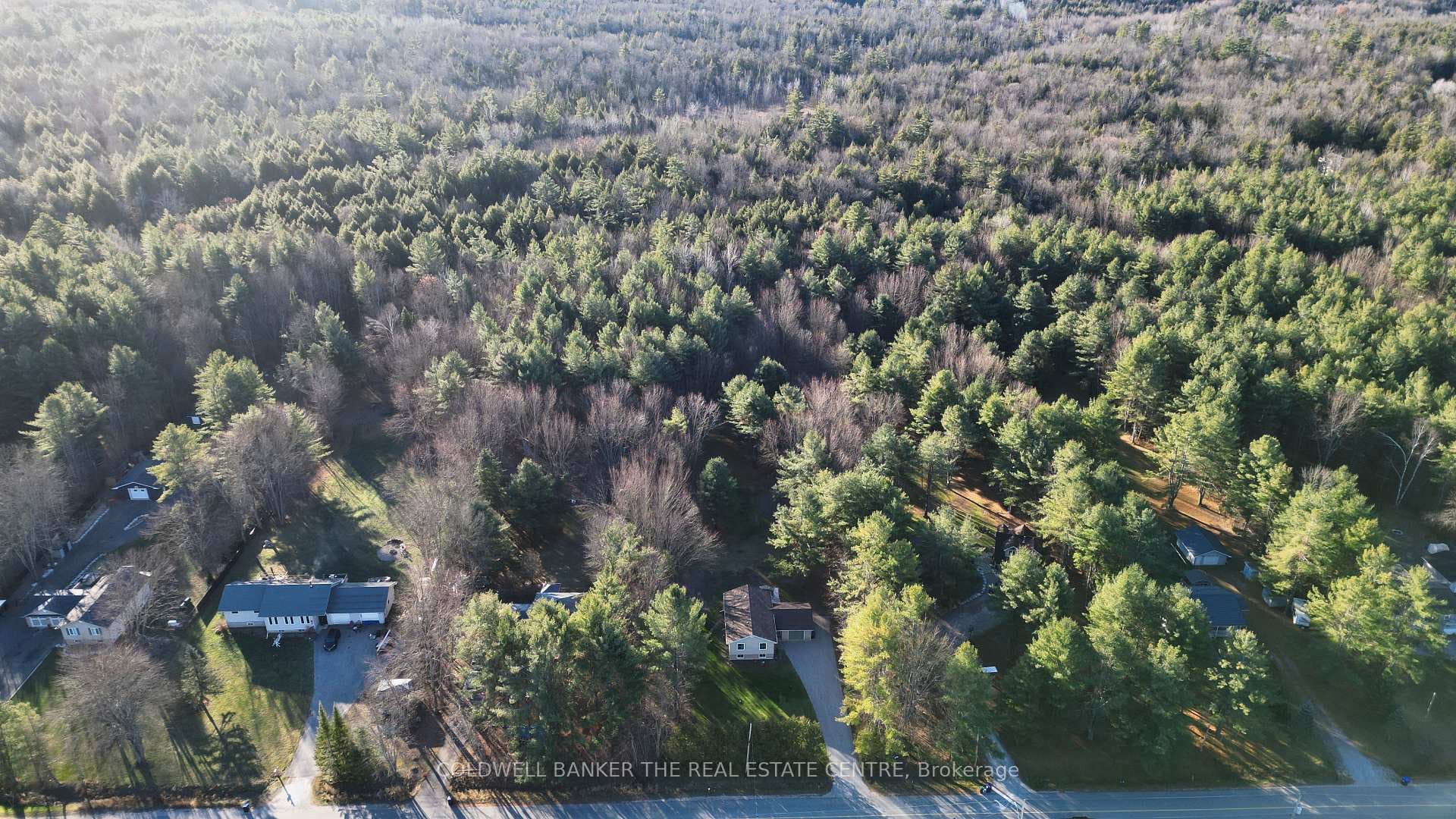 4067 CANAL Road photo 28