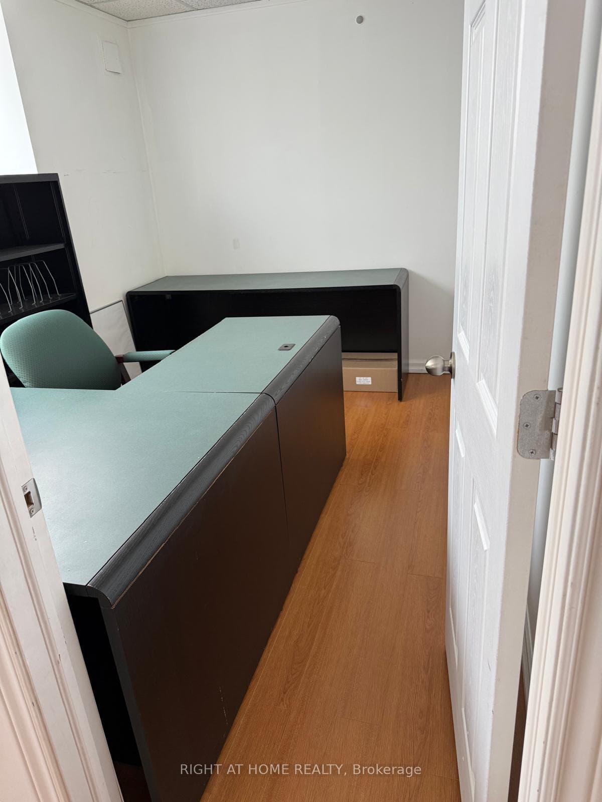 1325 Eglinton Avenue Unit 231 photo 3