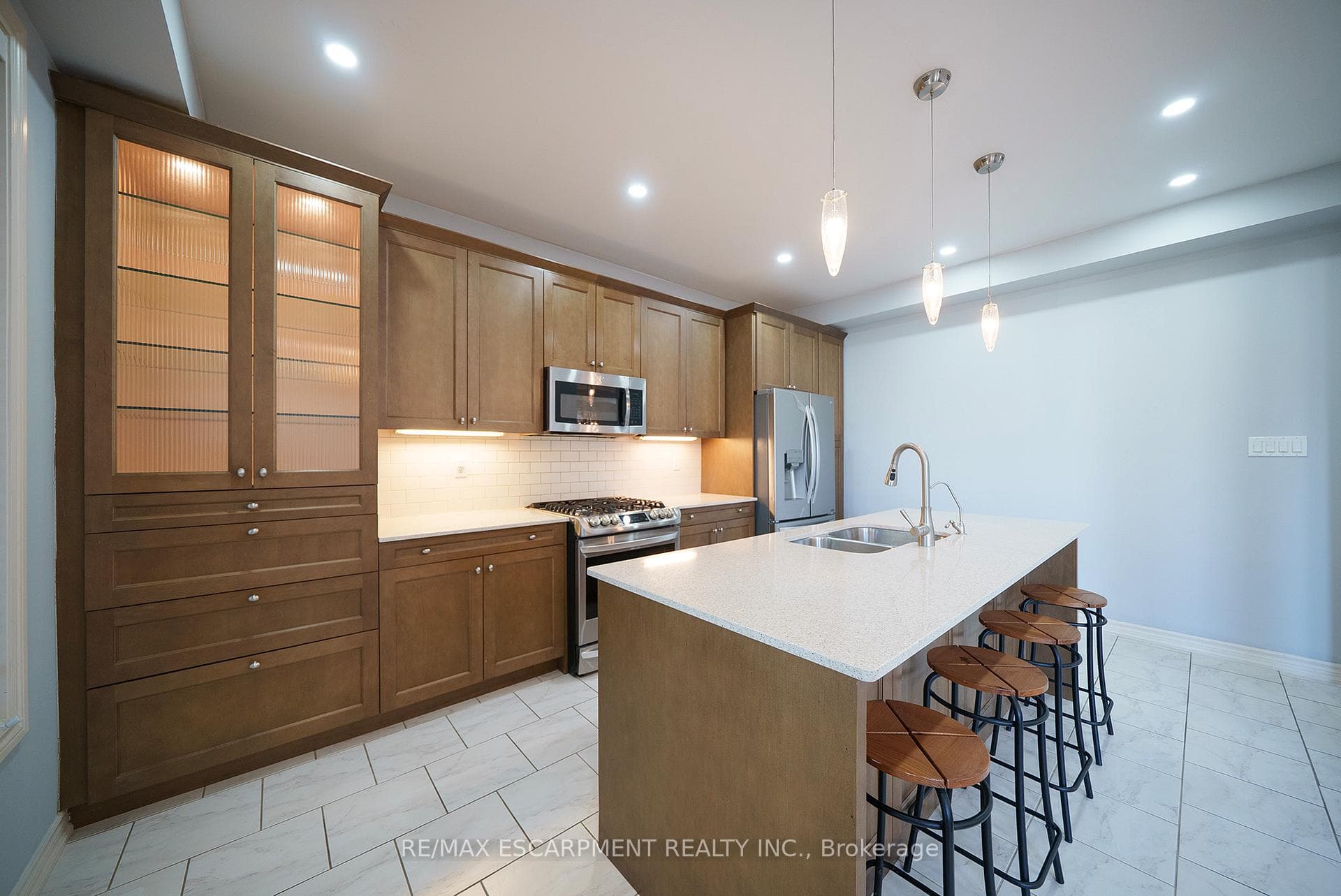306 Blackburn Drive photo 11