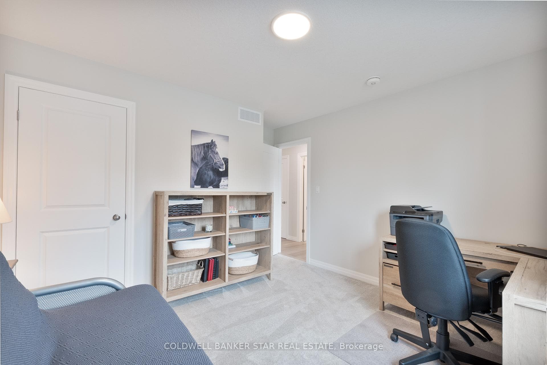 136 Graydon Drive photo 37