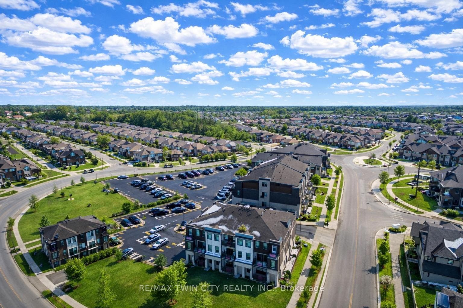 155 Thomas Slee Drive Unit 1F photo 31