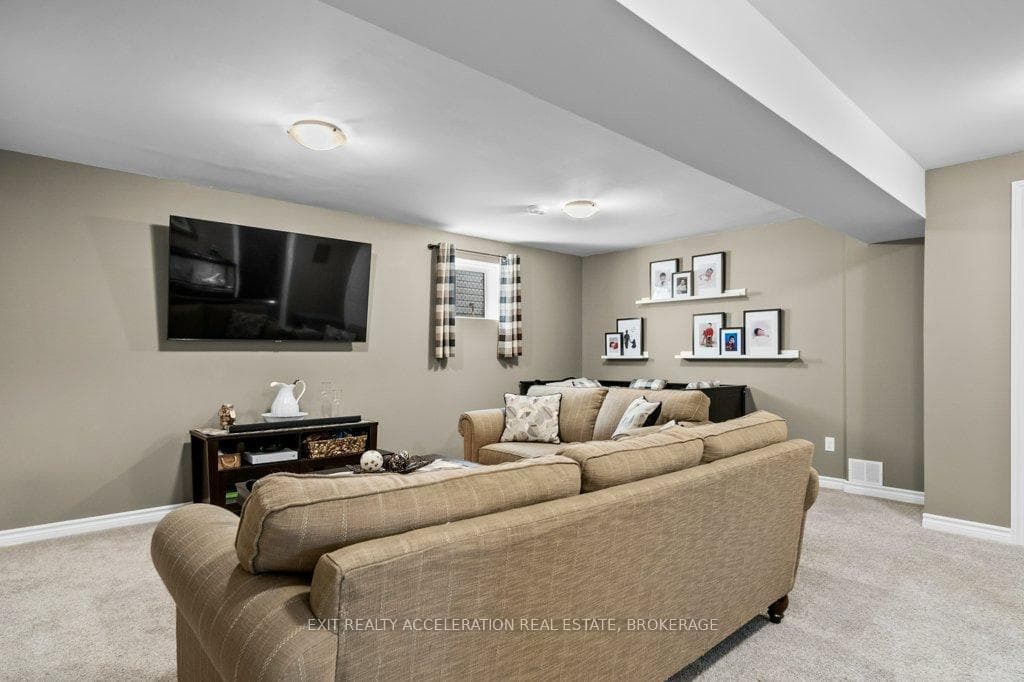 78 BEVERLY Street photo 22