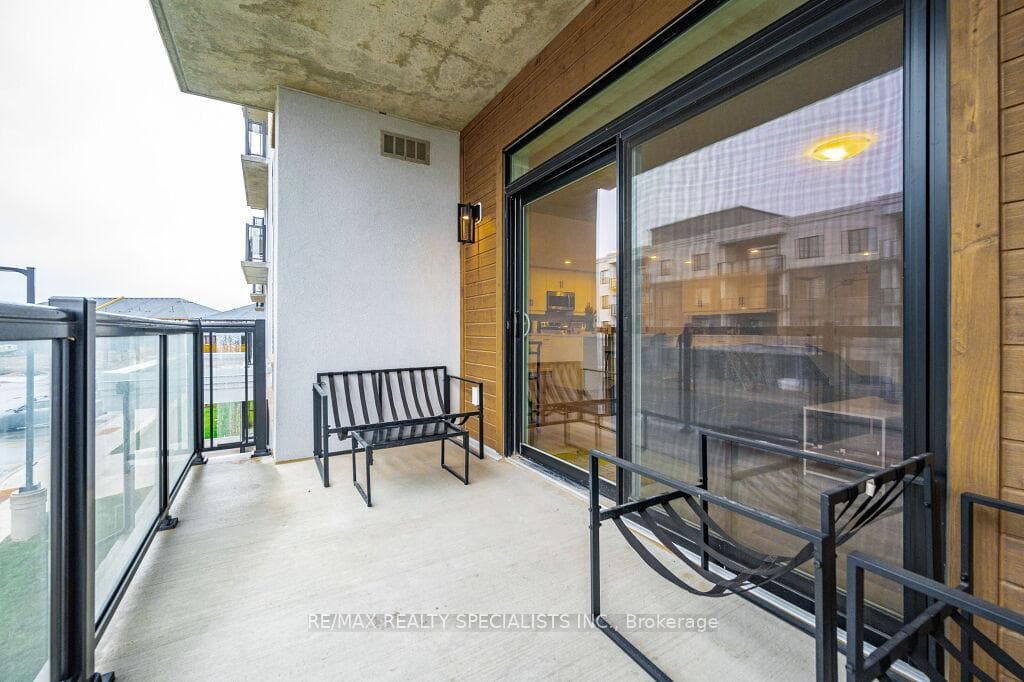 99 Farley Road Unit 207 photo 21