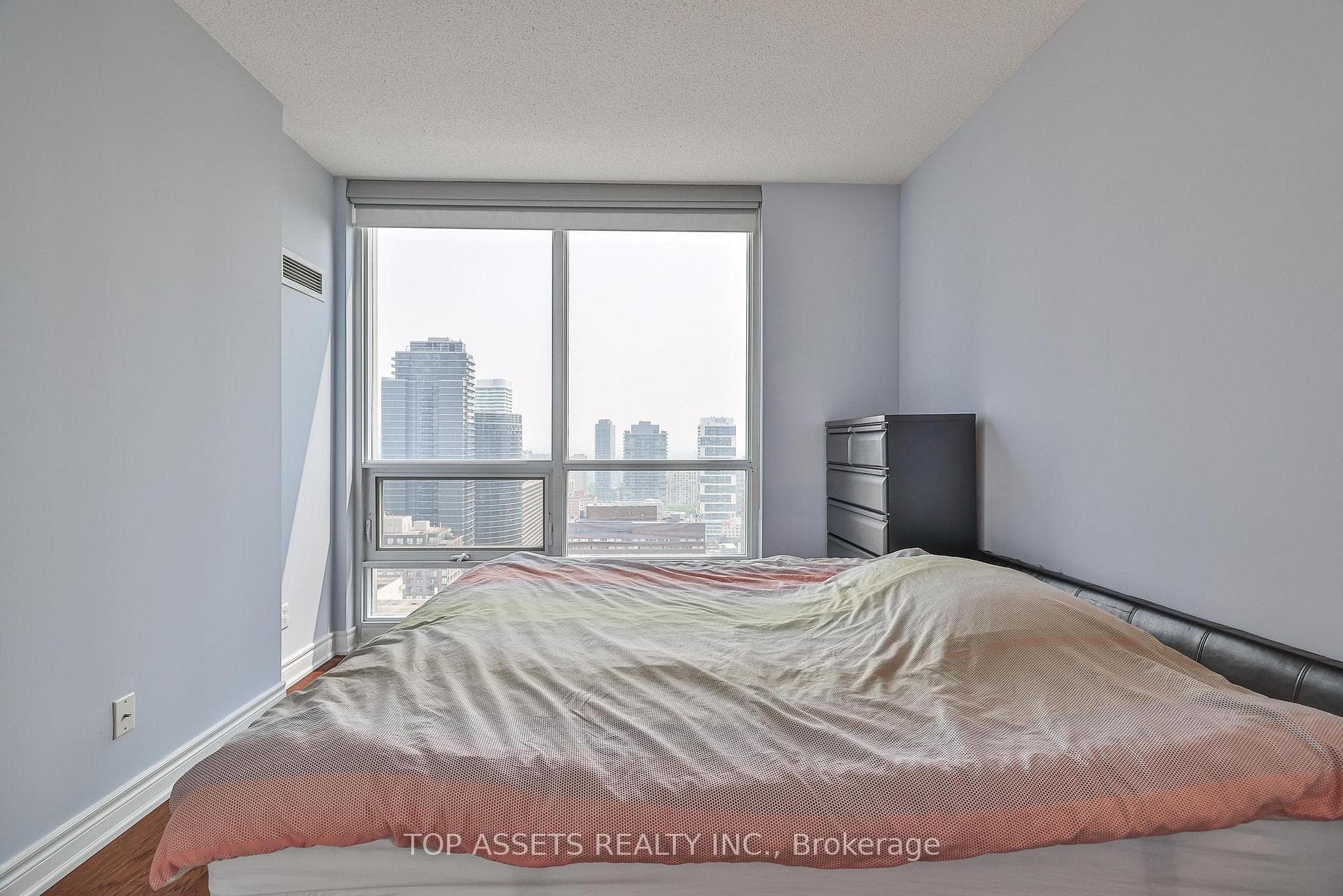 761 Bay Street Unit 3102 photo 19