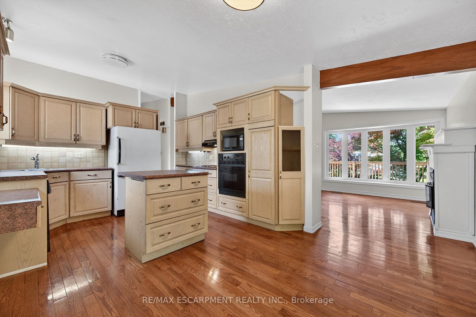 217 West 15th Street photo 13