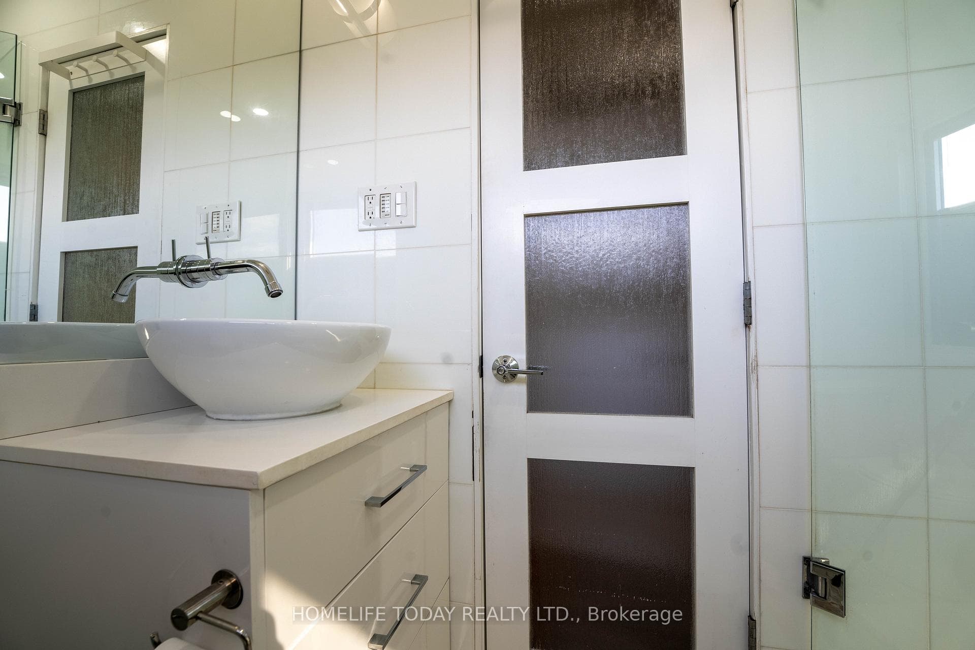 4182 Credit Pointe Drive photo 12