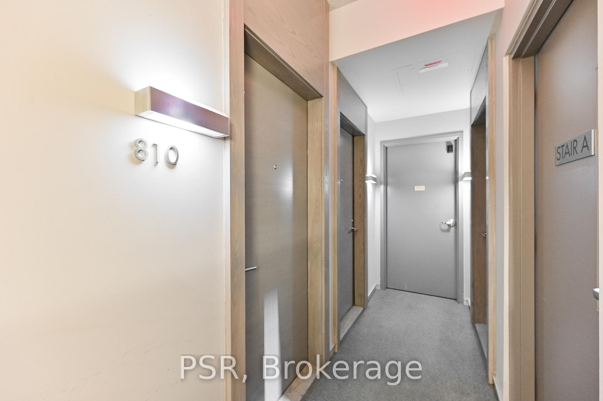 25 Stafford Street Unit 810 photo 8