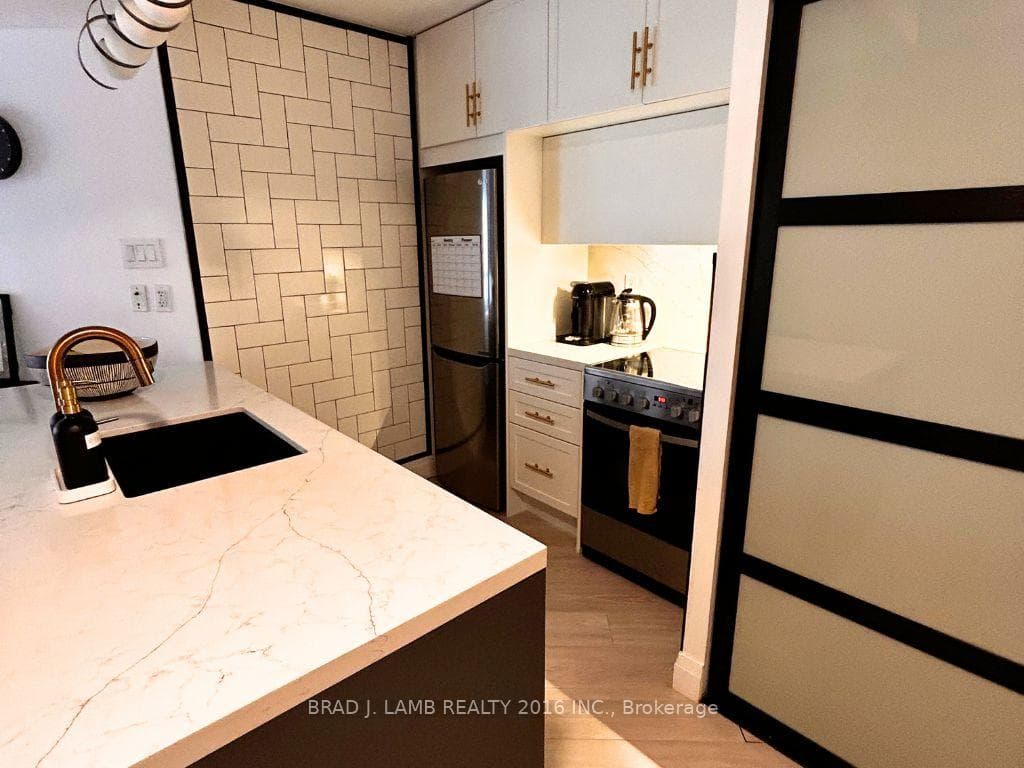 100 Hayden Street Unit 612 photo 5