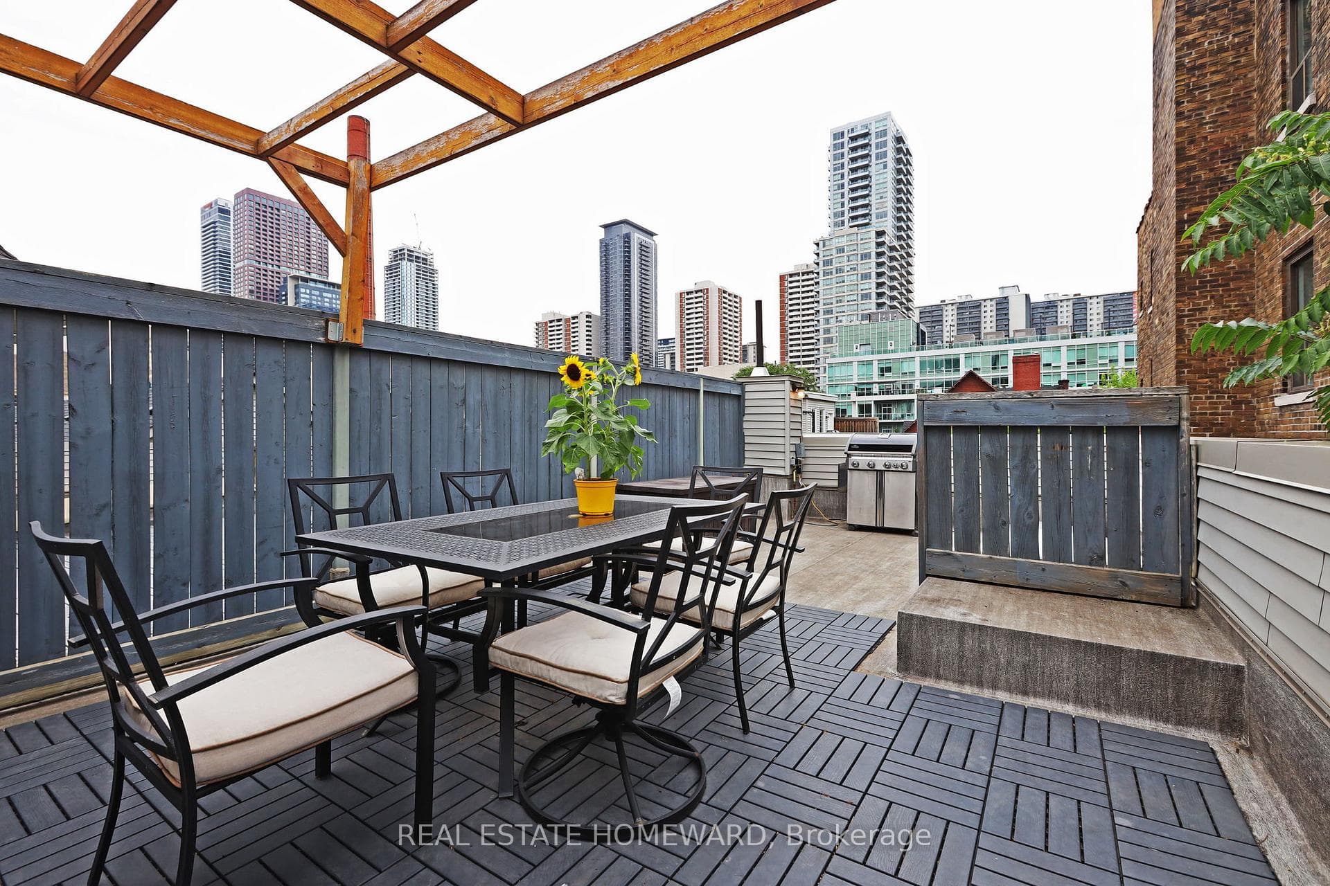 6 Wellesley Place Unit 30 photo 26