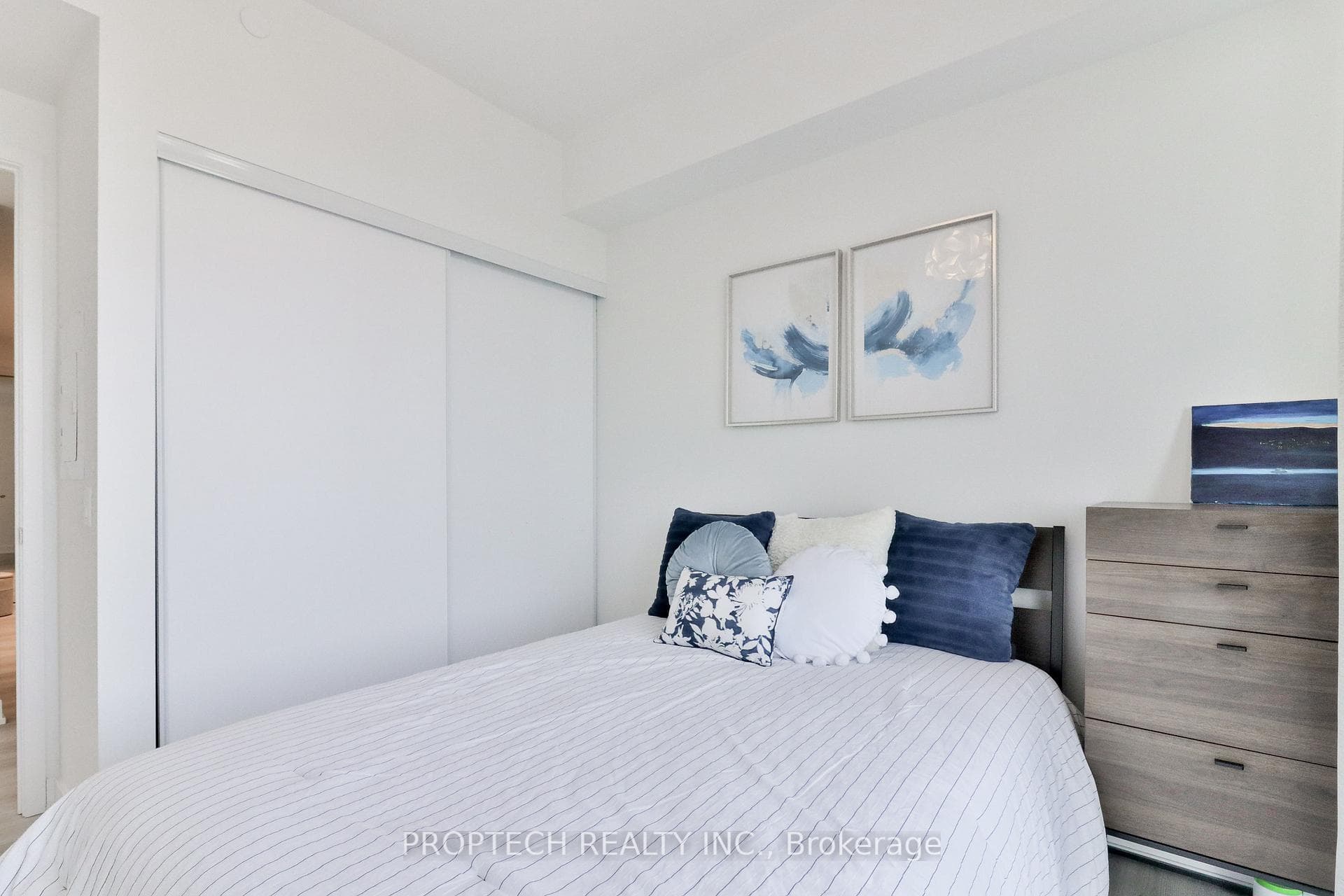 15 Queens Quay Street Unit 2602 photo 11