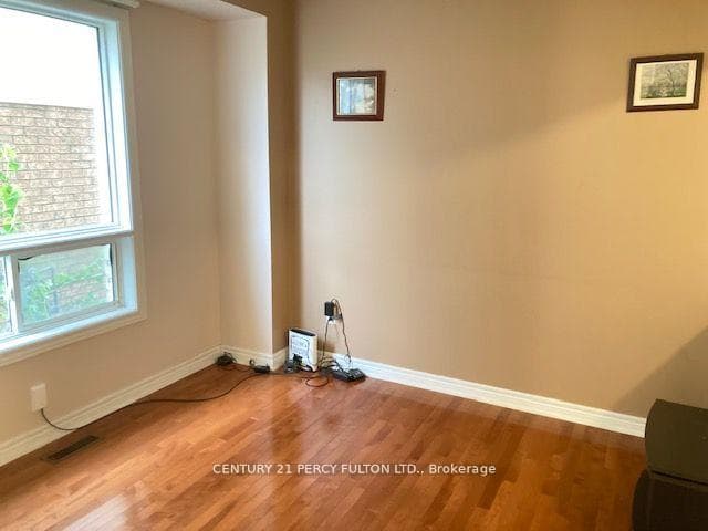 27 Whitewater Street photo 4