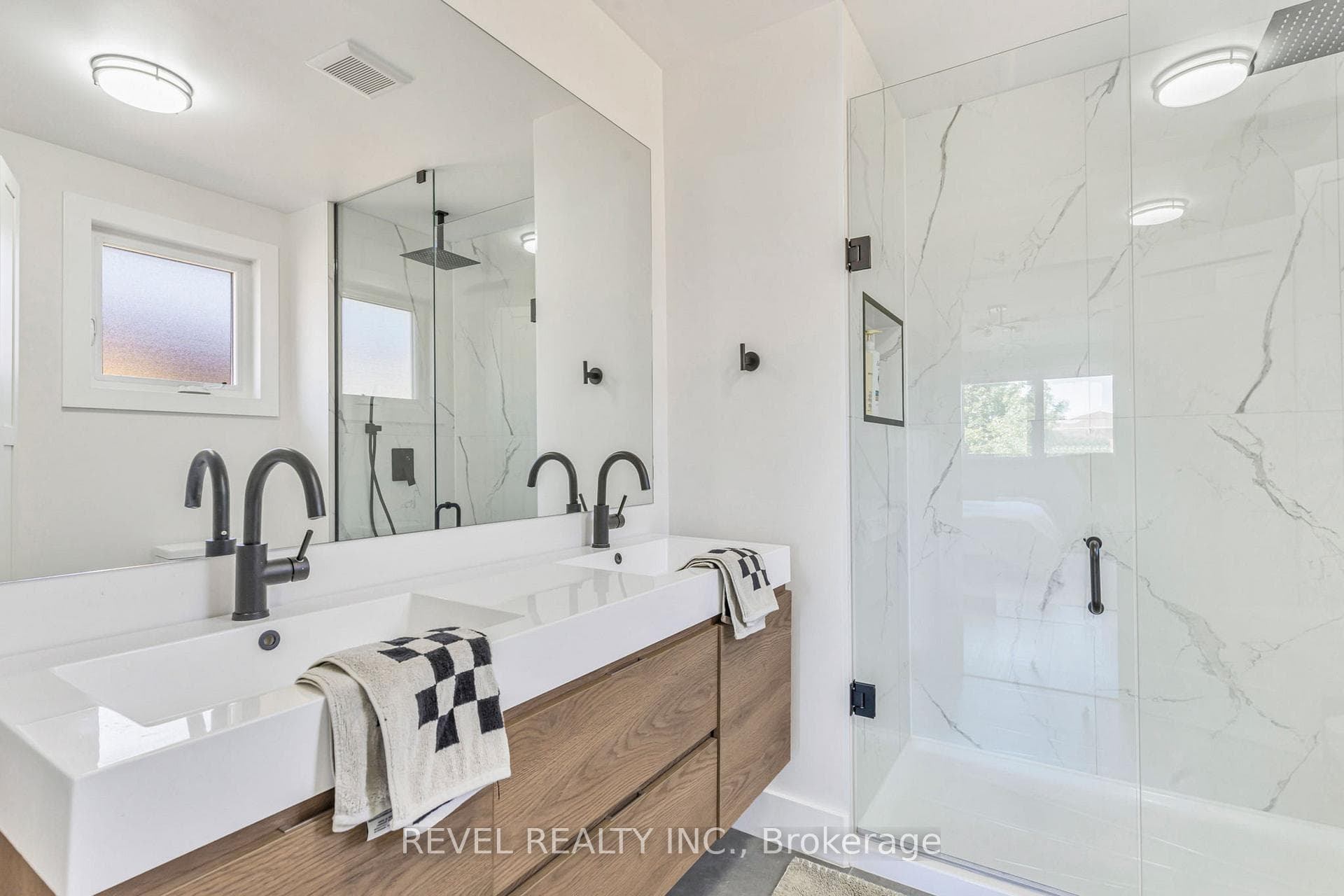 33 Jackman Crescent photo 28