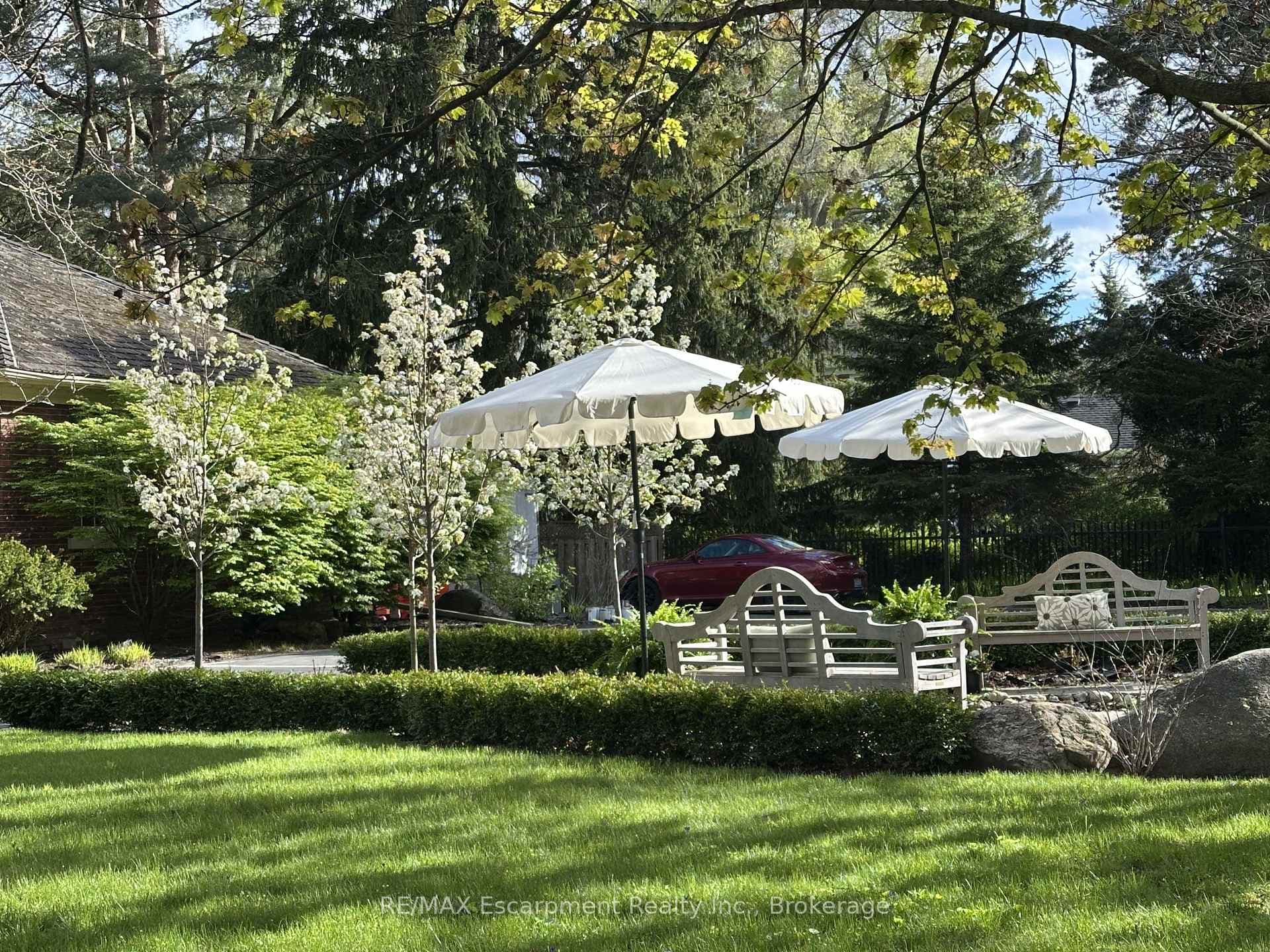 488 Macdonald Road photo 14