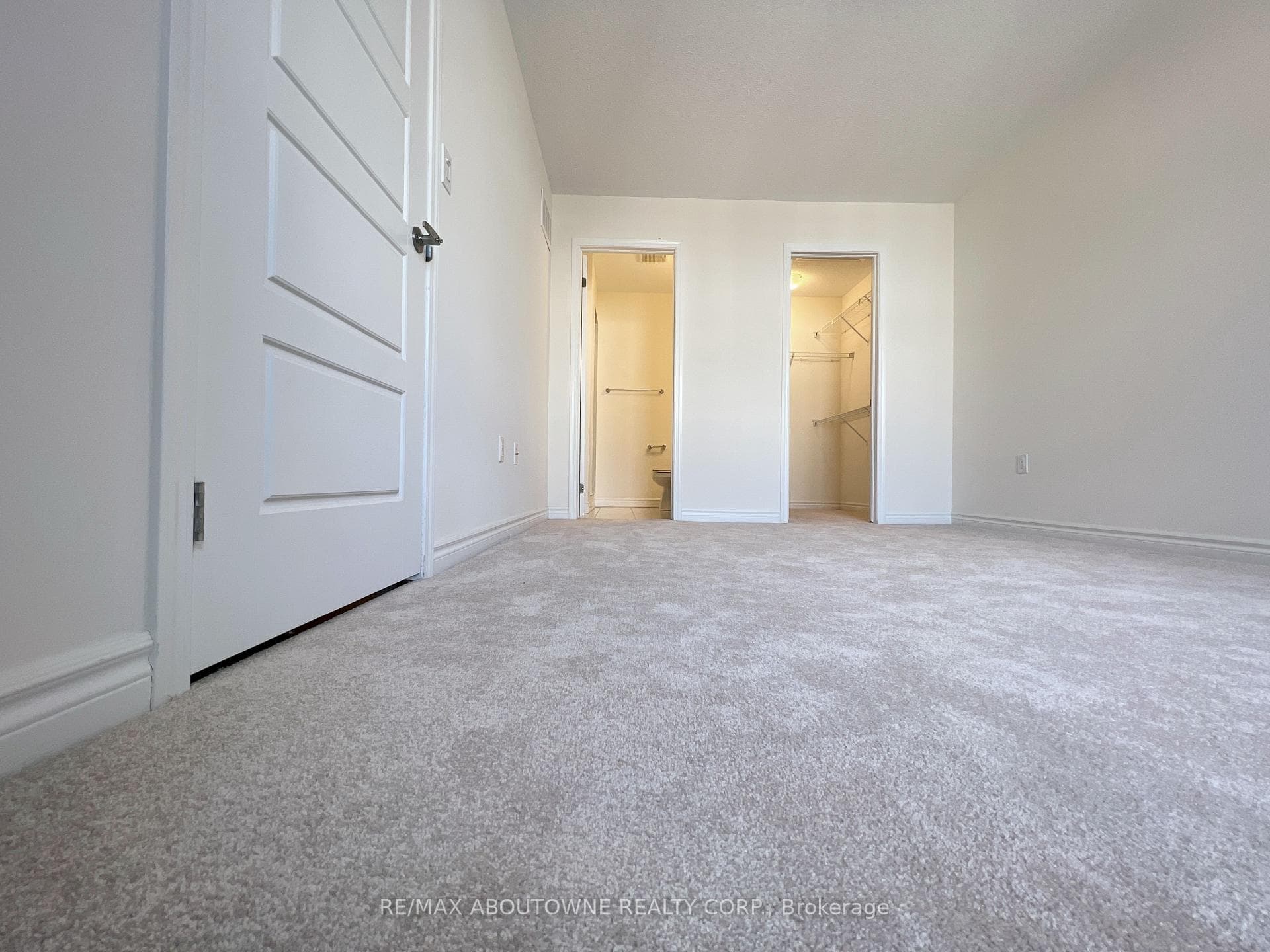 1000 Asleton Boulevard Unit 100 photo 18
