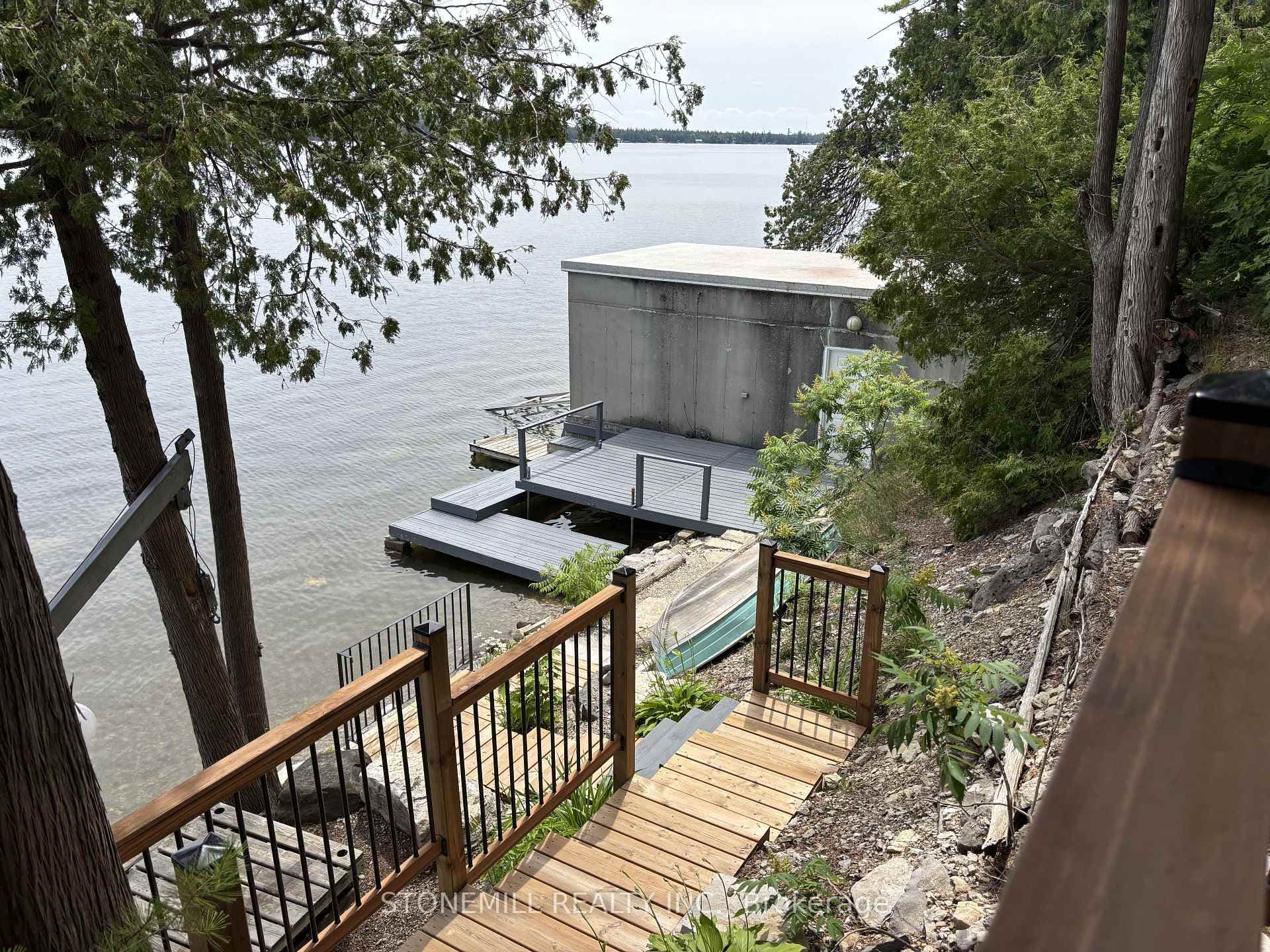 56 Griffin Drive photo 33