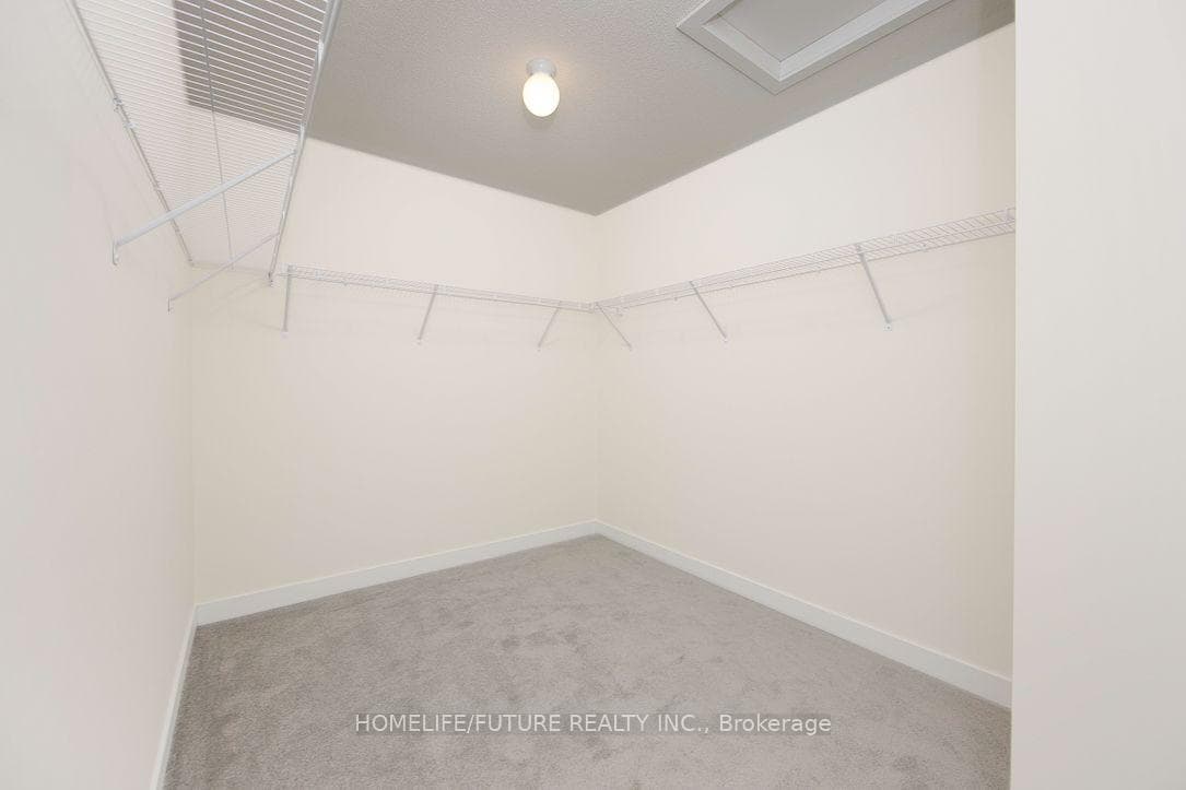 1198 plymouth Drive photo 15