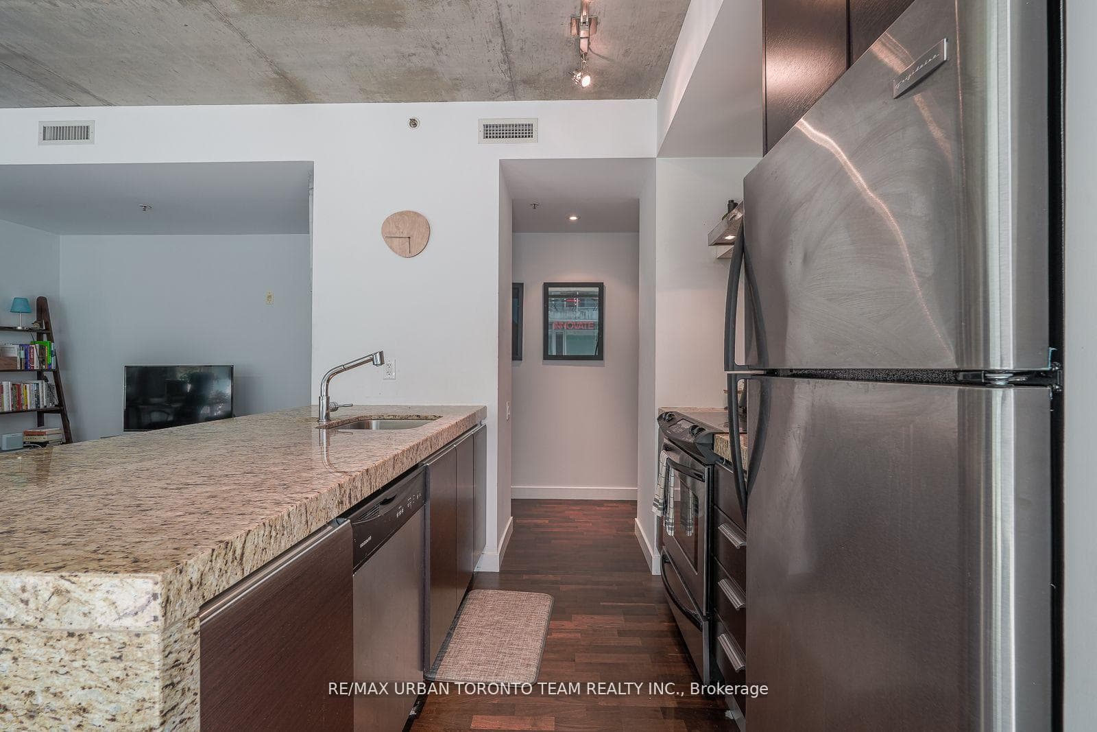 75 Portland Street Unit 416 photo 8