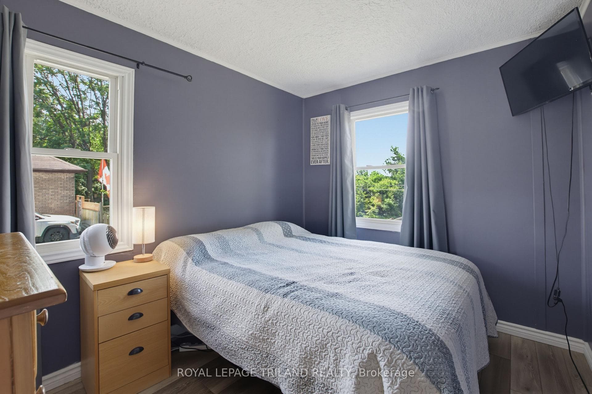 75 Connaught Avenue photo 12