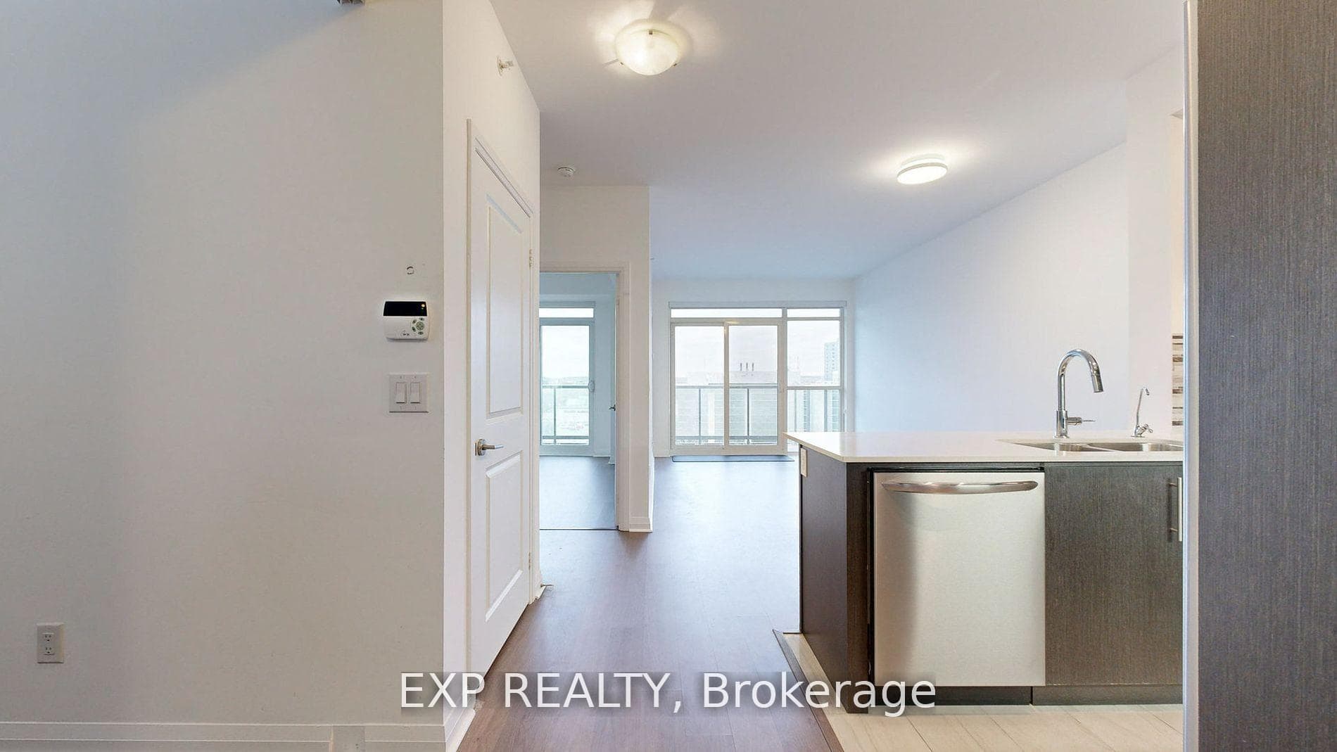 55 Oneida Crescent Unit 605 photo 4