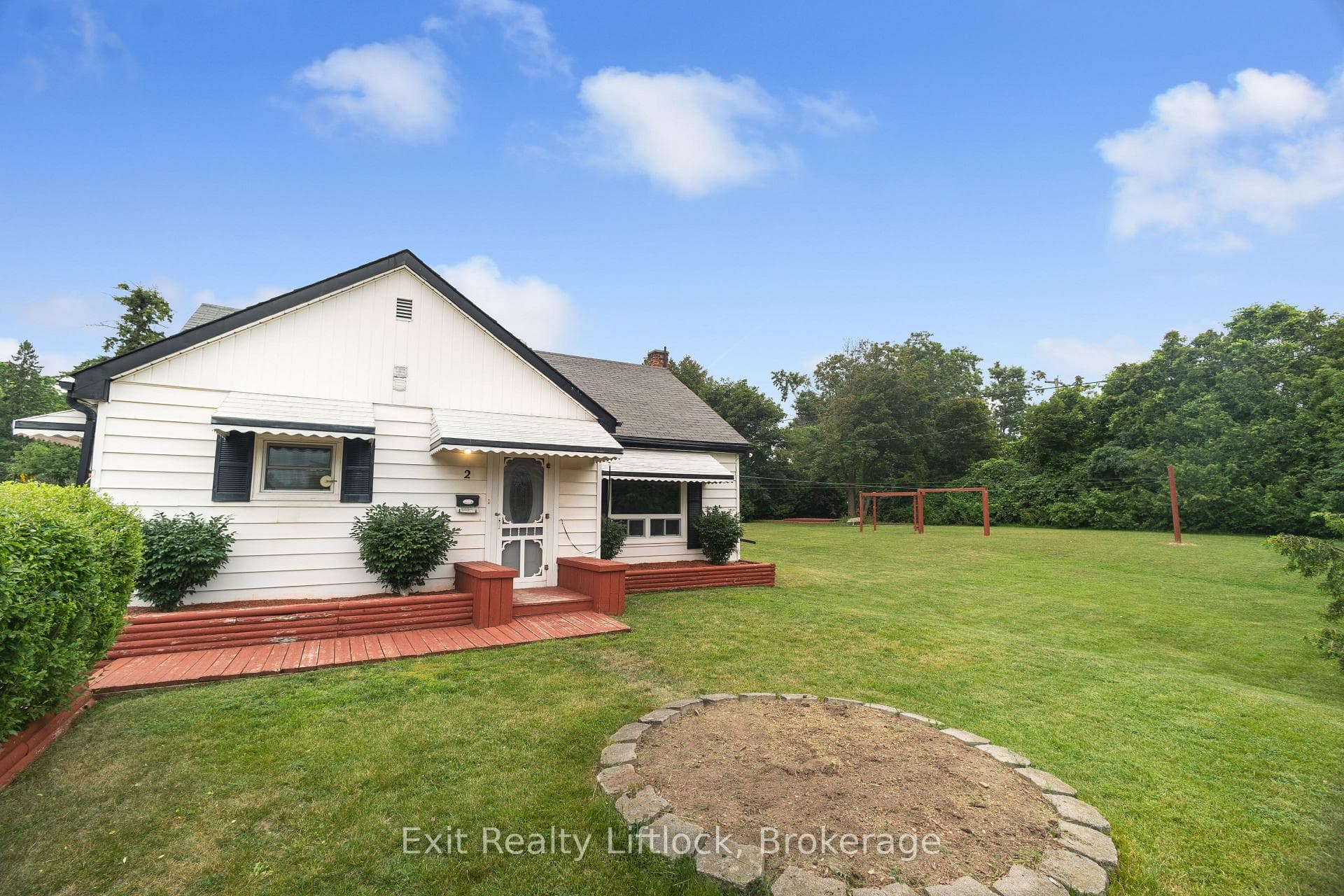 2 Edgewood Avenue photo 28