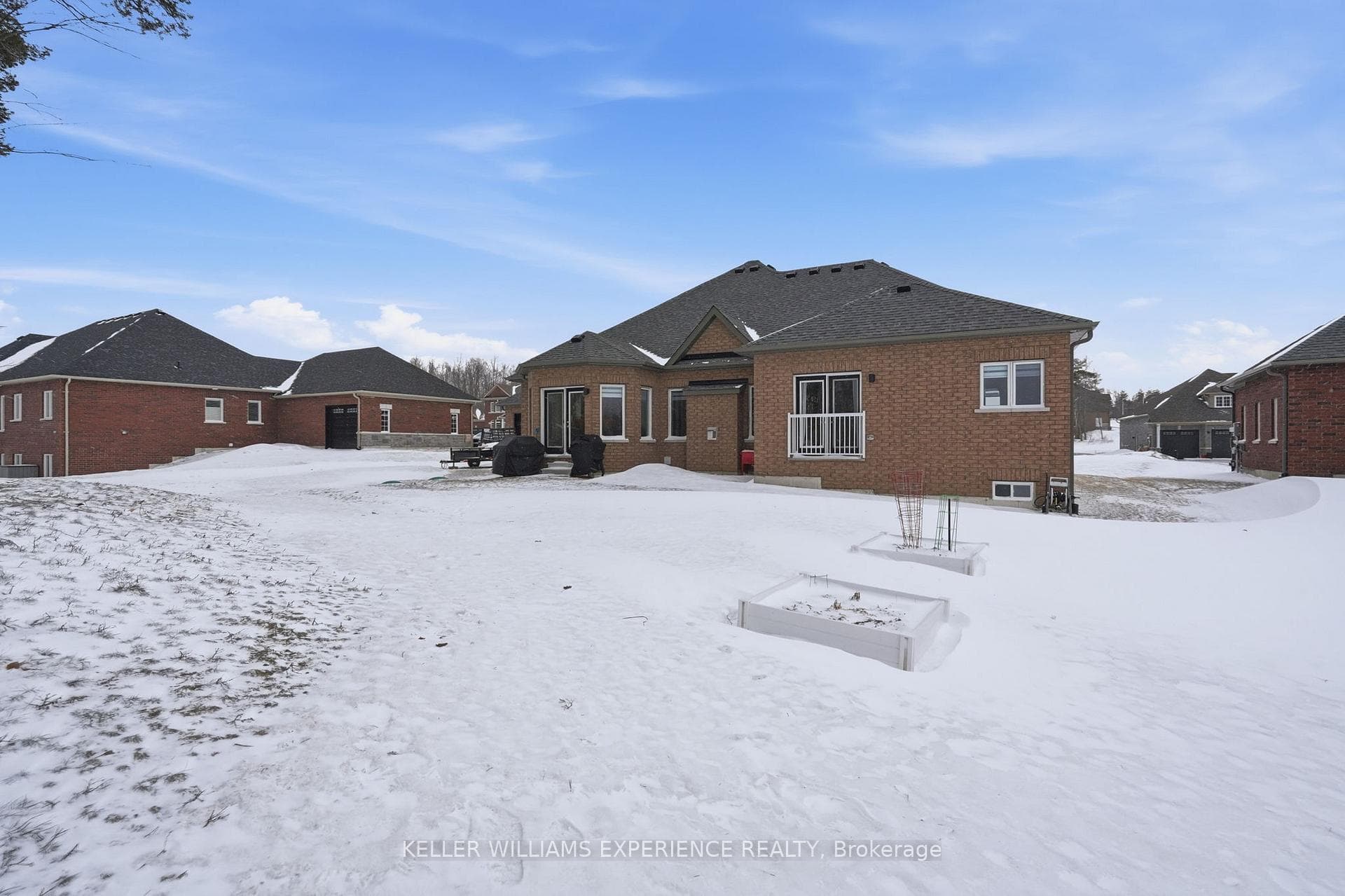 4 Forest Heights Court photo 43